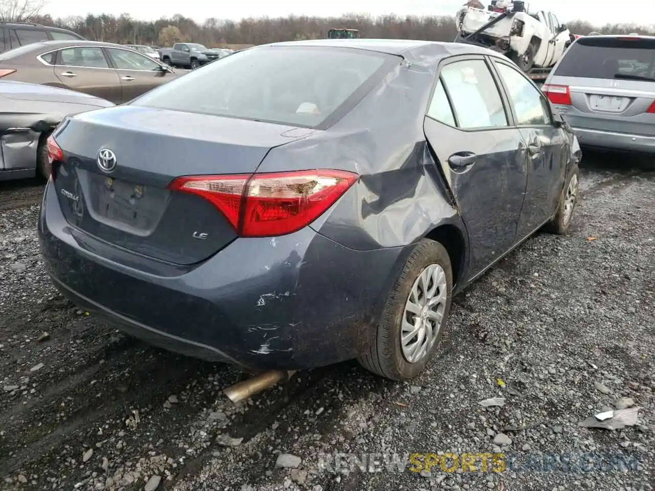 4 Photograph of a damaged car 2T1BURHE9KC181027 TOYOTA COROLLA 2019