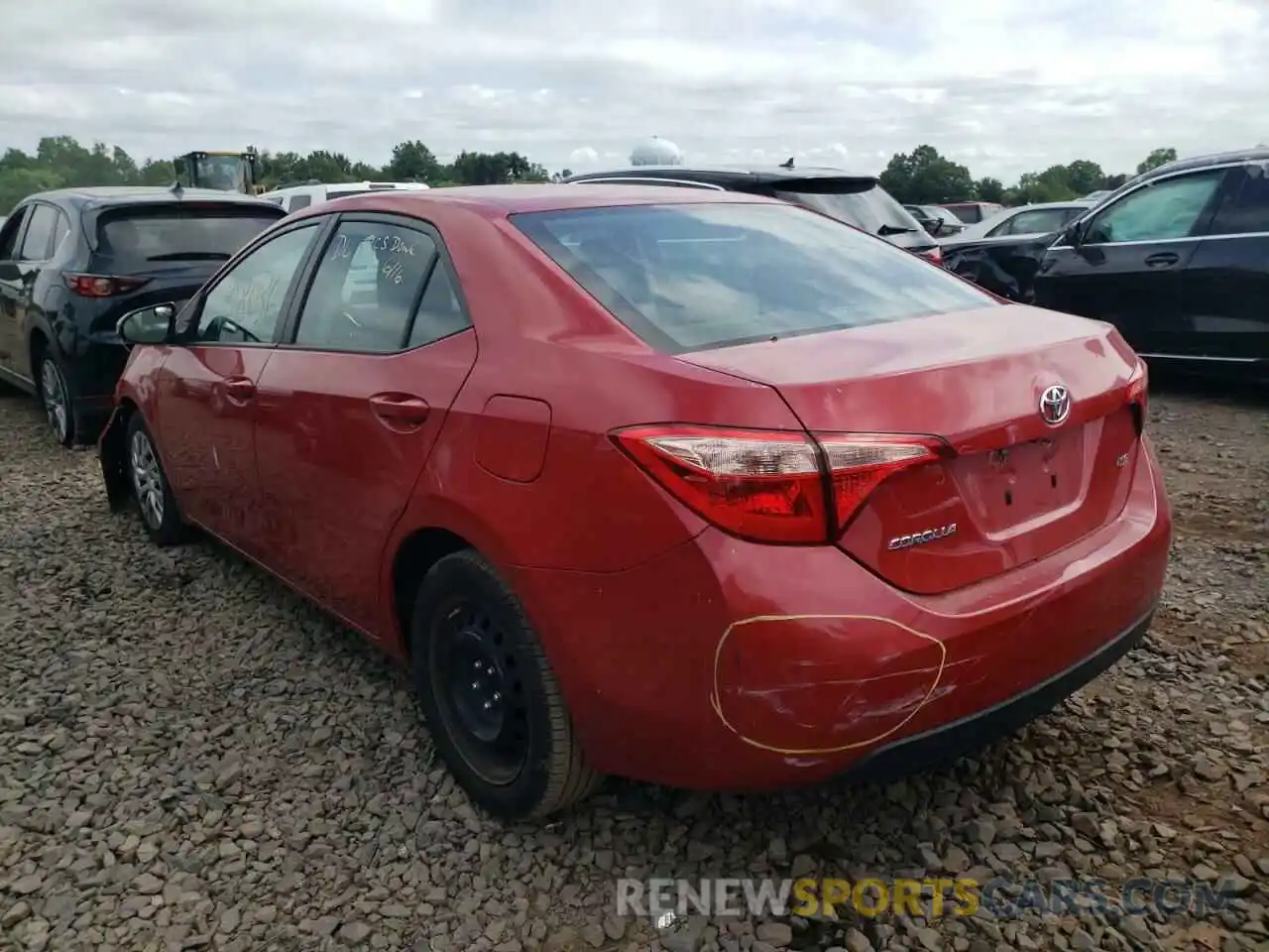 3 Photograph of a damaged car 2T1BURHE9KC181108 TOYOTA COROLLA 2019