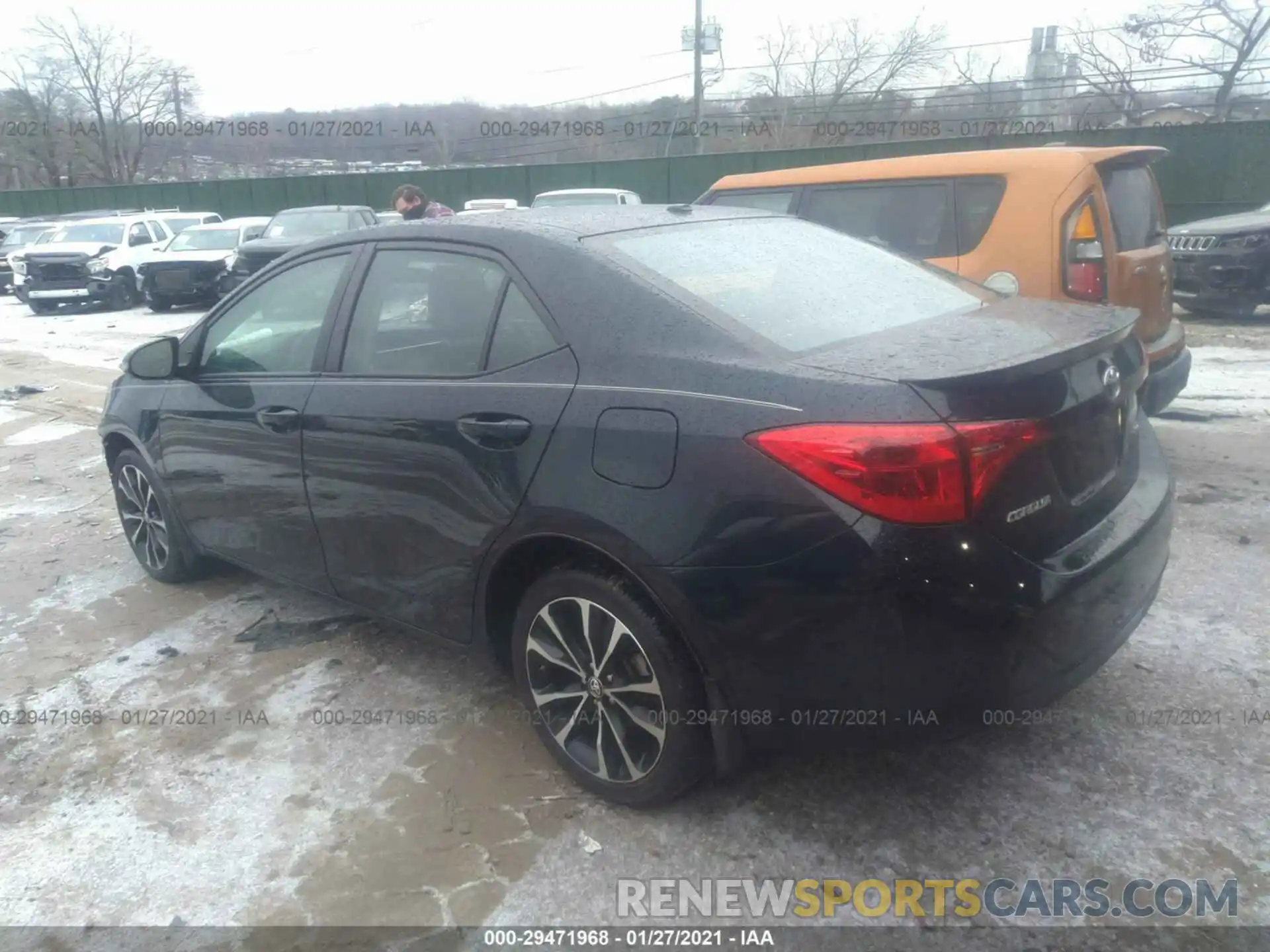 3 Photograph of a damaged car 2T1BURHE9KC181111 TOYOTA COROLLA 2019