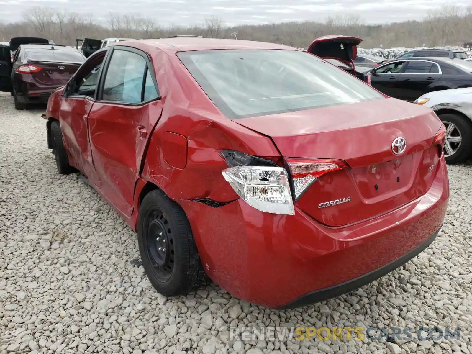 3 Photograph of a damaged car 2T1BURHE9KC181657 TOYOTA COROLLA 2019