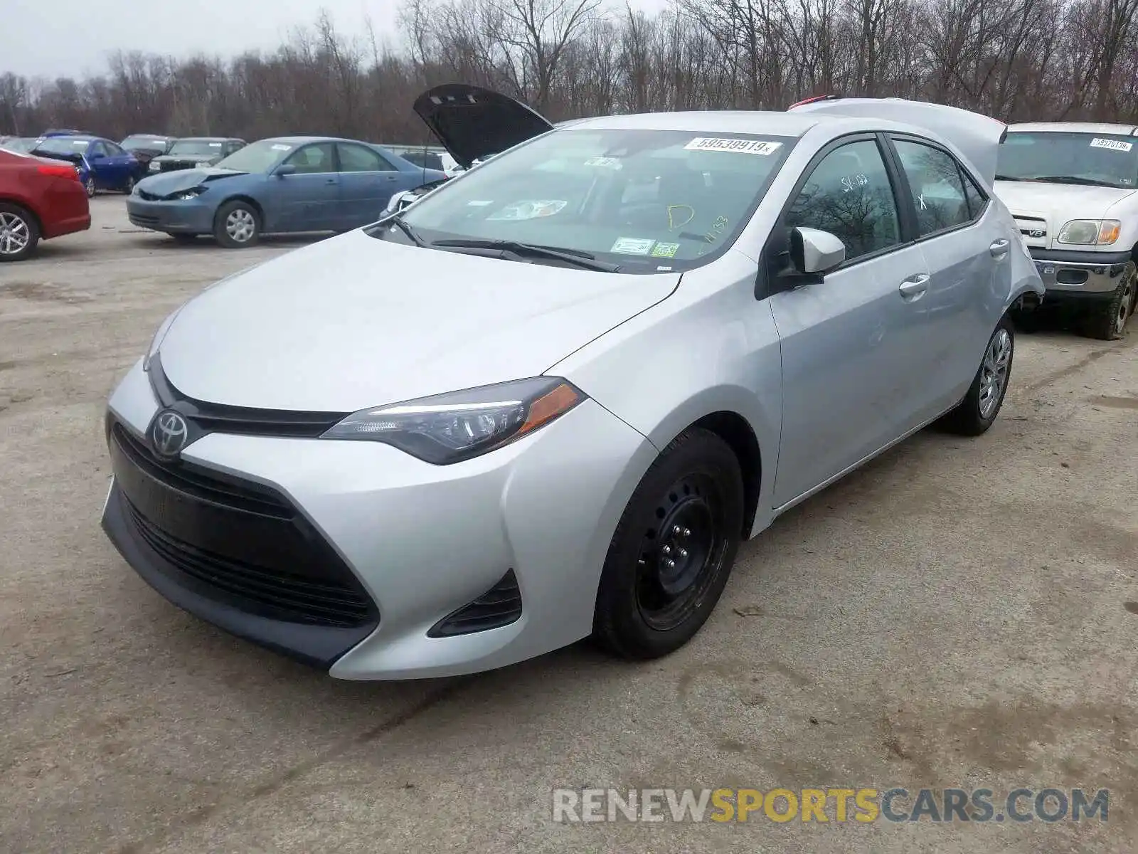 2 Photograph of a damaged car 2T1BURHE9KC183280 TOYOTA COROLLA 2019