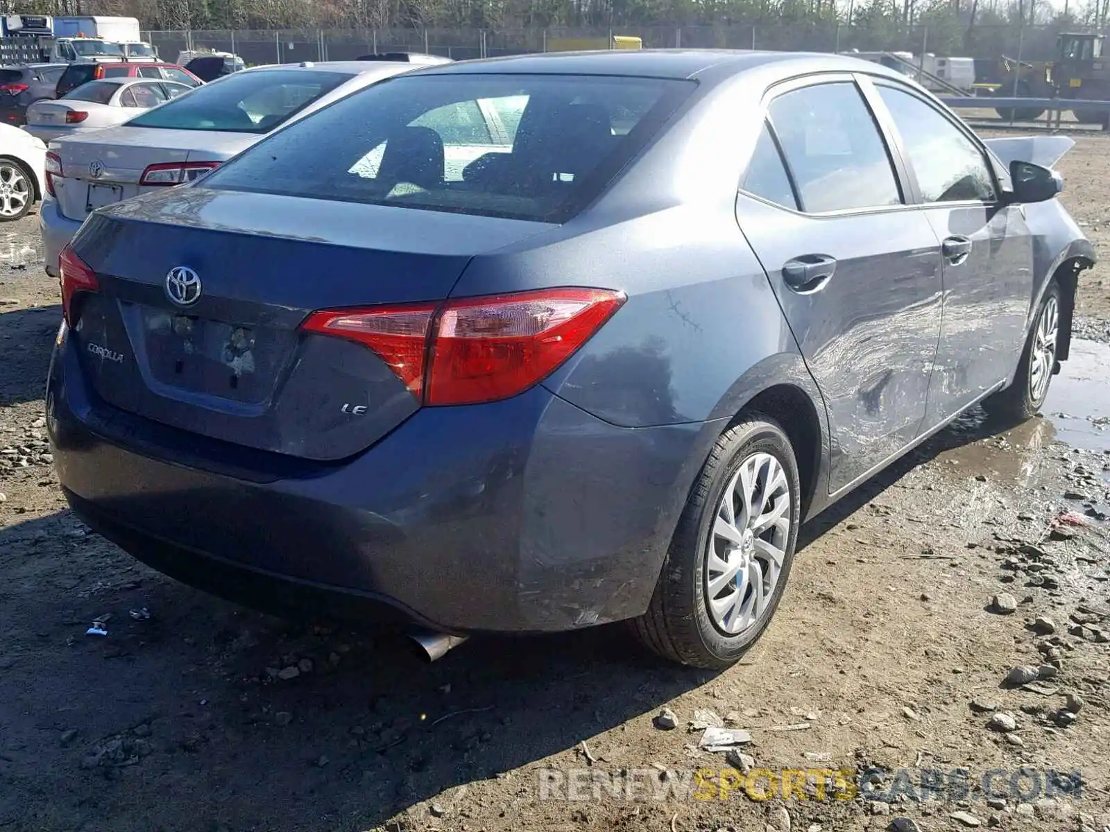 4 Photograph of a damaged car 2T1BURHE9KC183439 TOYOTA COROLLA 2019