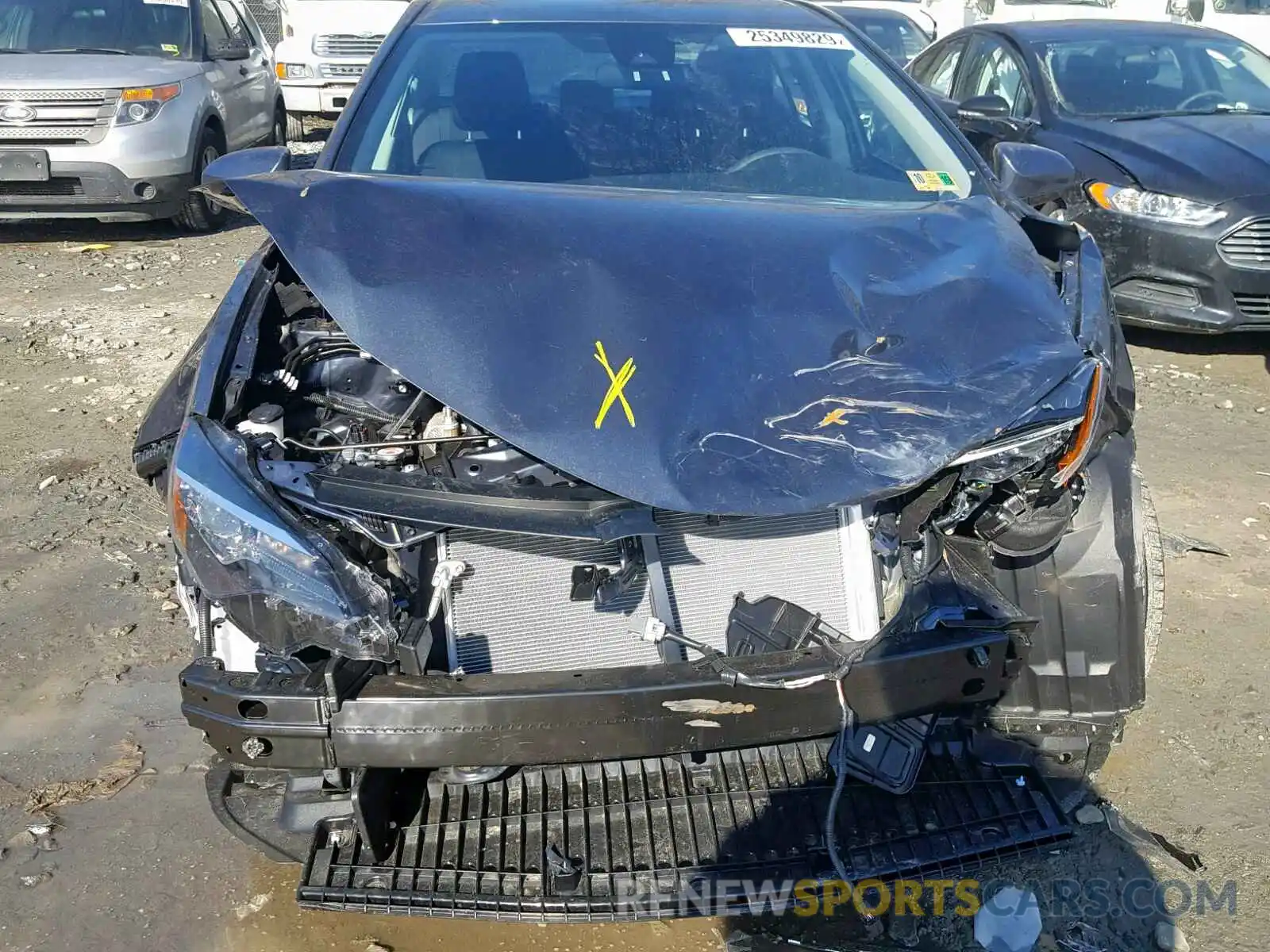 9 Photograph of a damaged car 2T1BURHE9KC183439 TOYOTA COROLLA 2019