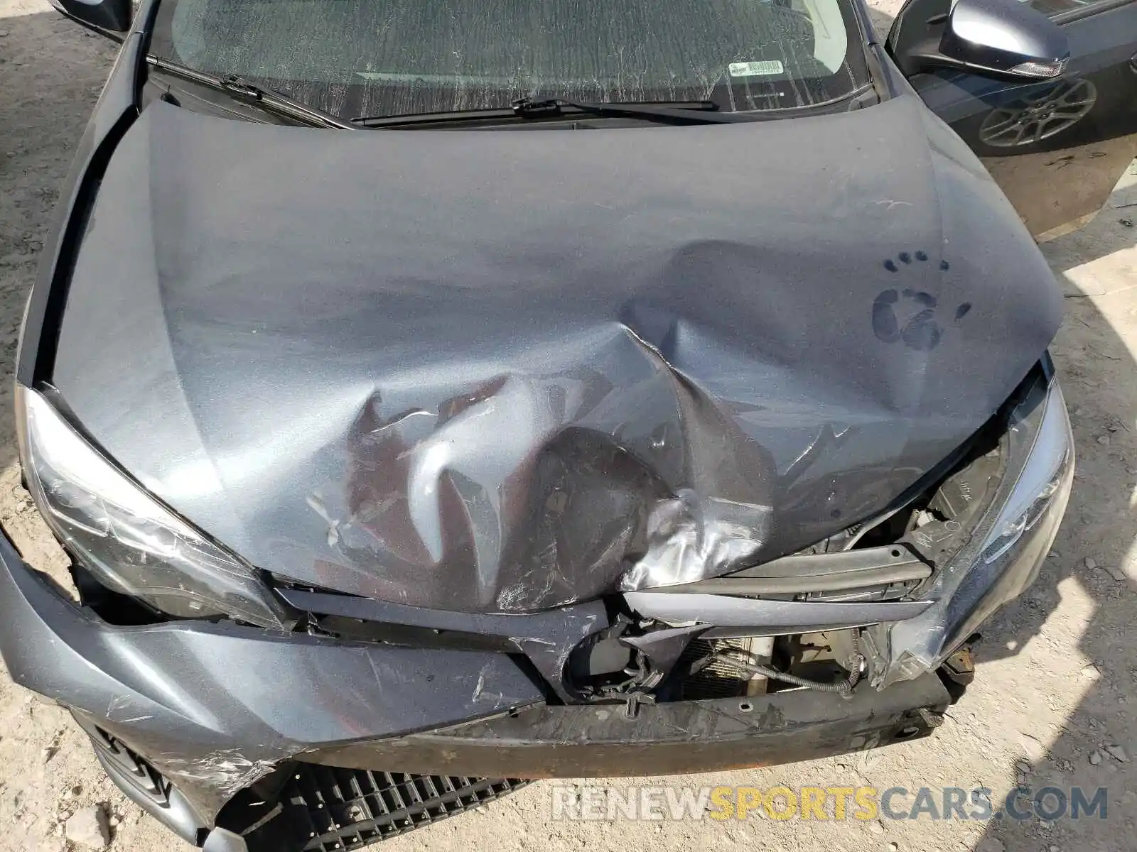 7 Photograph of a damaged car 2T1BURHE9KC184476 TOYOTA COROLLA 2019