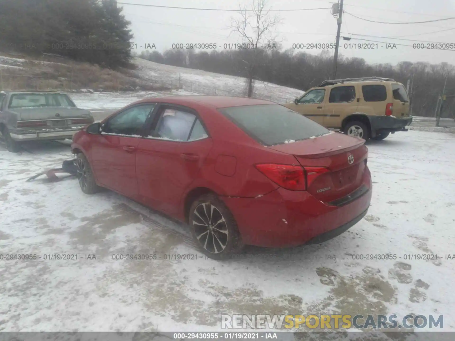 3 Photograph of a damaged car 2T1BURHE9KC185093 TOYOTA COROLLA 2019