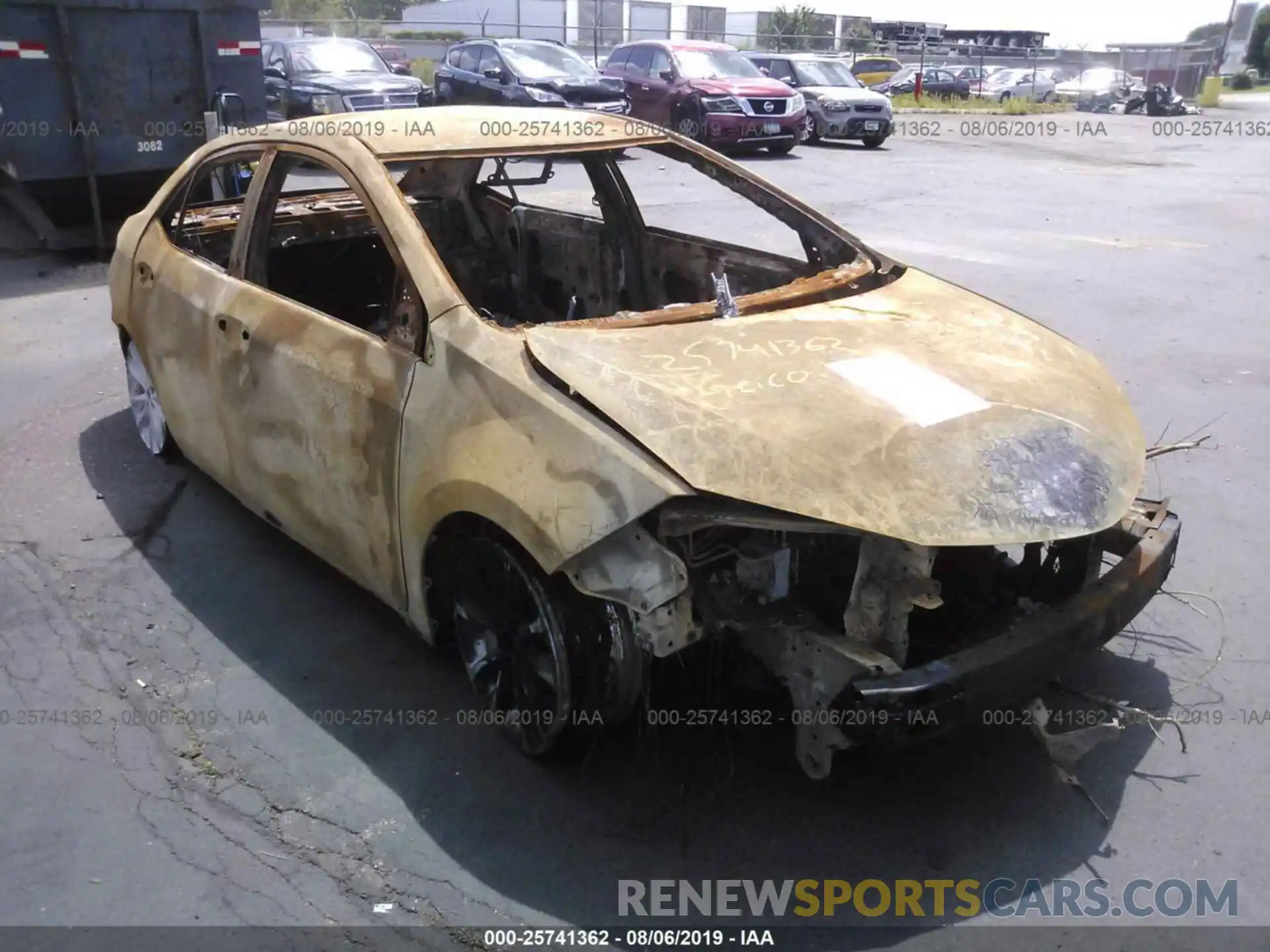 6 Photograph of a damaged car 2T1BURHE9KC185479 TOYOTA COROLLA 2019