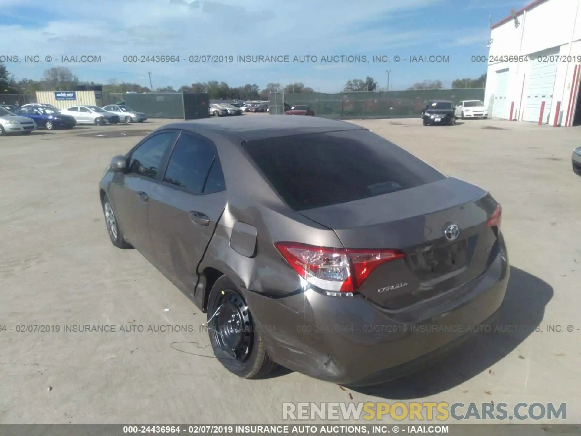 6 Photograph of a damaged car 2T1BURHE9KC185899 TOYOTA COROLLA 2019