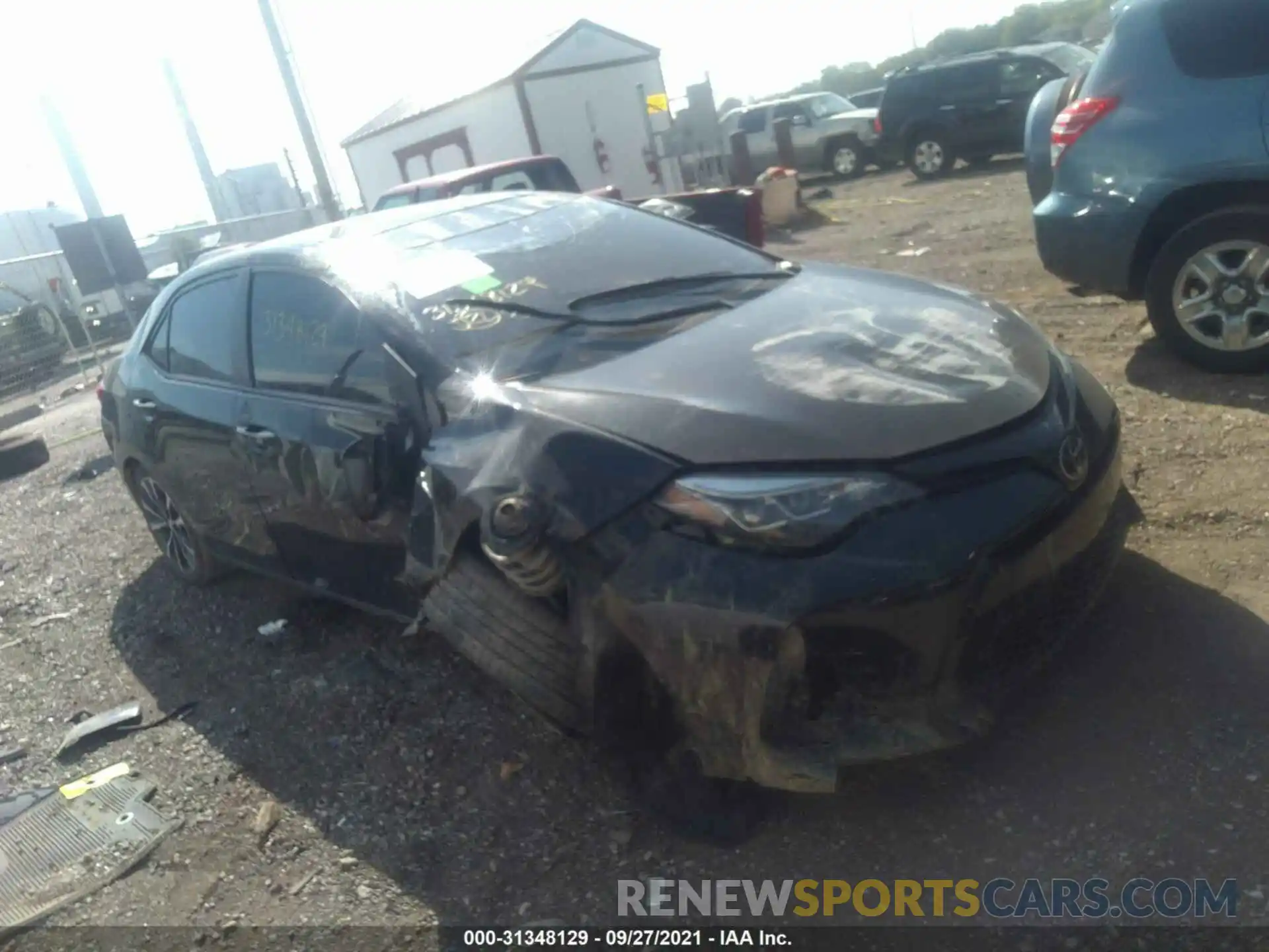 1 Photograph of a damaged car 2T1BURHE9KC186213 TOYOTA COROLLA 2019