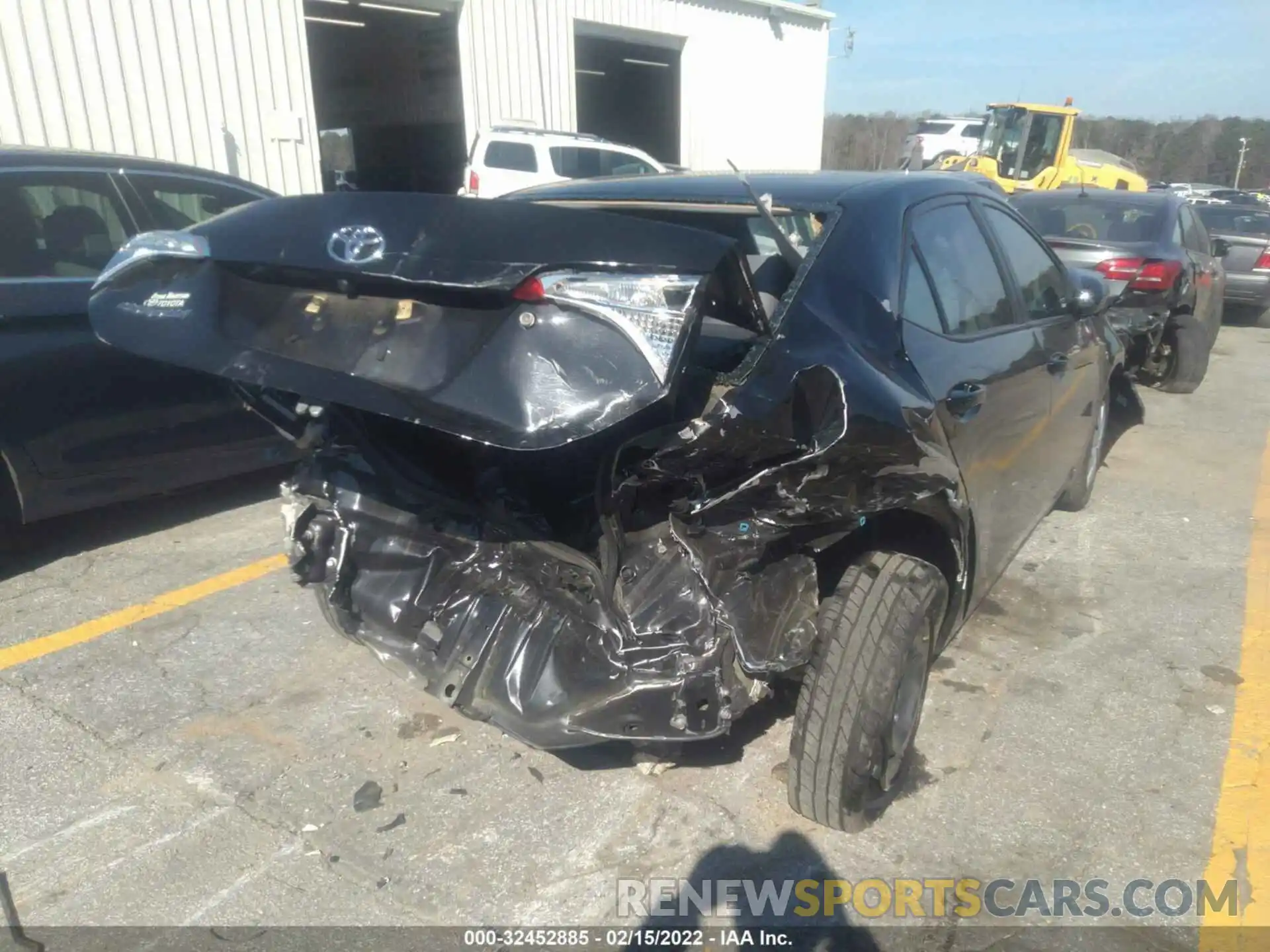 6 Photograph of a damaged car 2T1BURHE9KC186616 TOYOTA COROLLA 2019