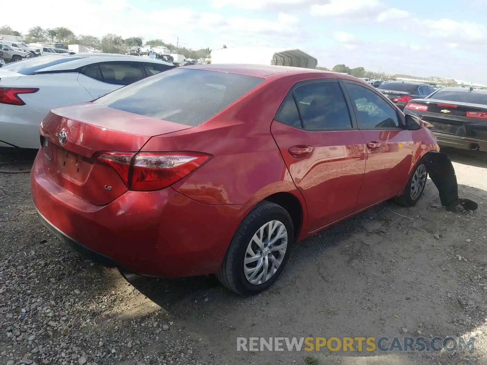 4 Photograph of a damaged car 2T1BURHE9KC187345 TOYOTA COROLLA 2019