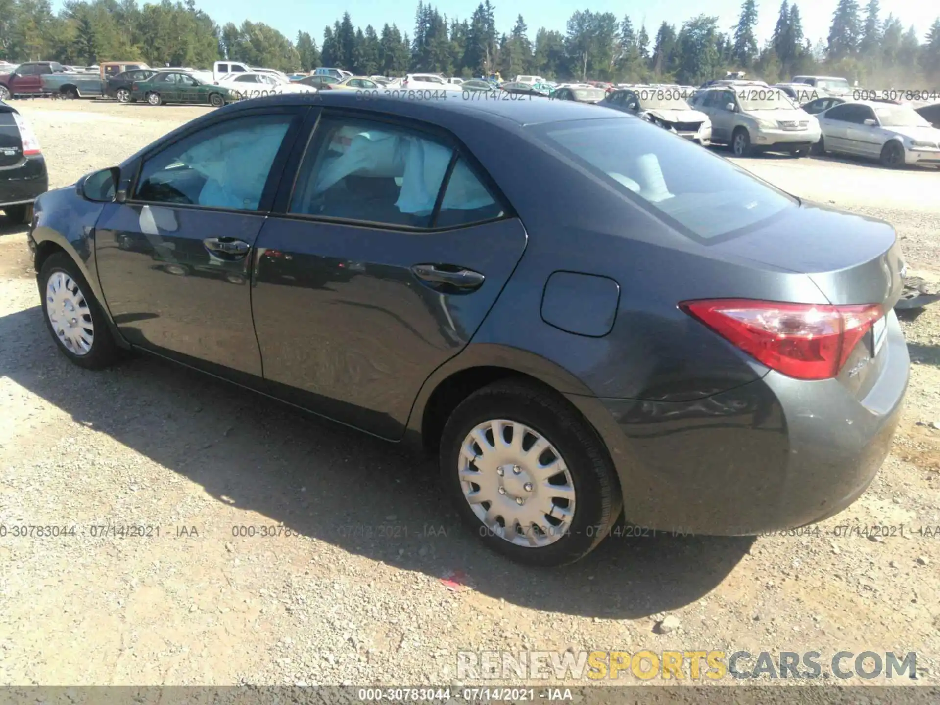 3 Photograph of a damaged car 2T1BURHE9KC187653 TOYOTA COROLLA 2019