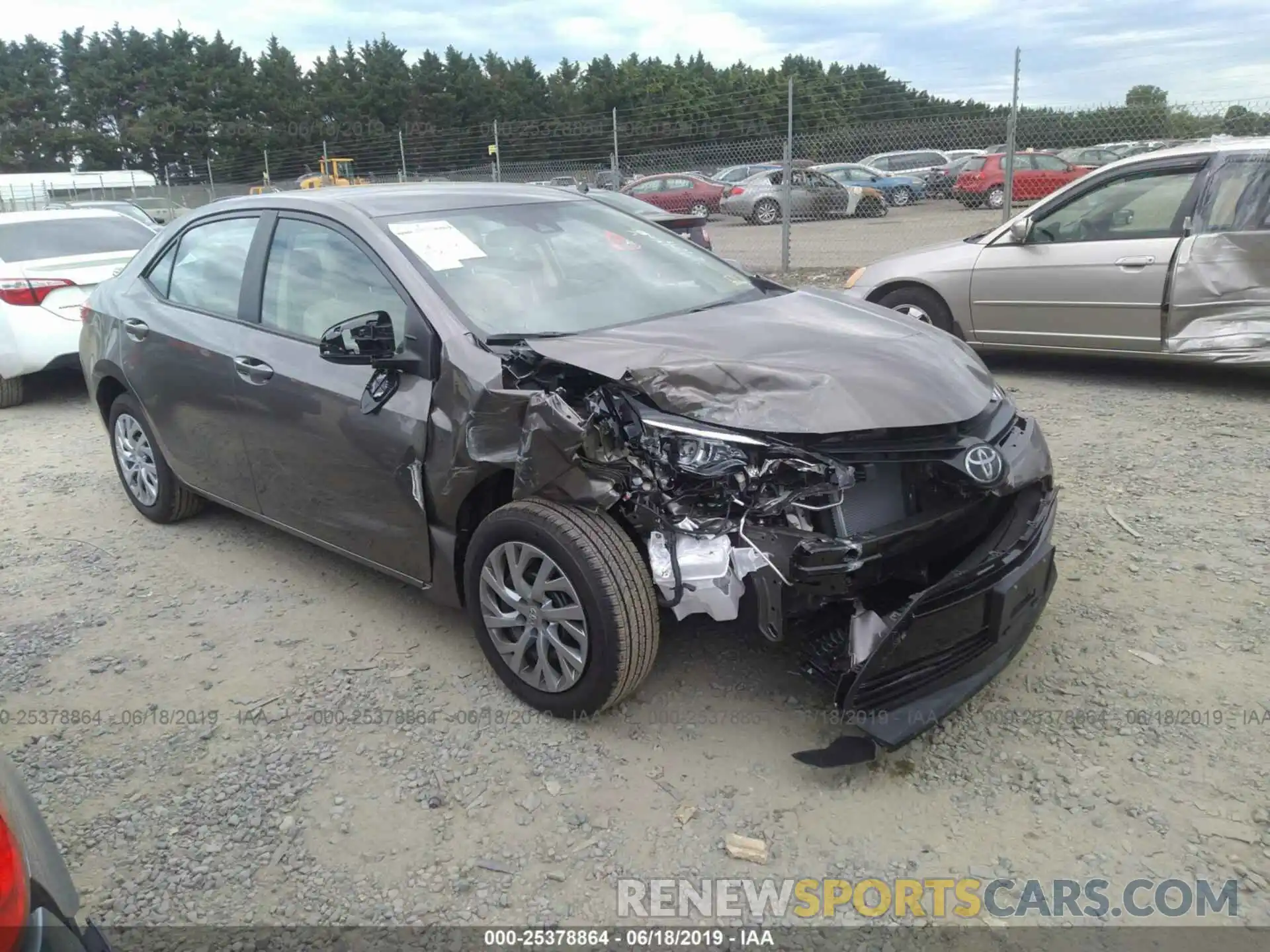 1 Photograph of a damaged car 2T1BURHE9KC189225 TOYOTA COROLLA 2019