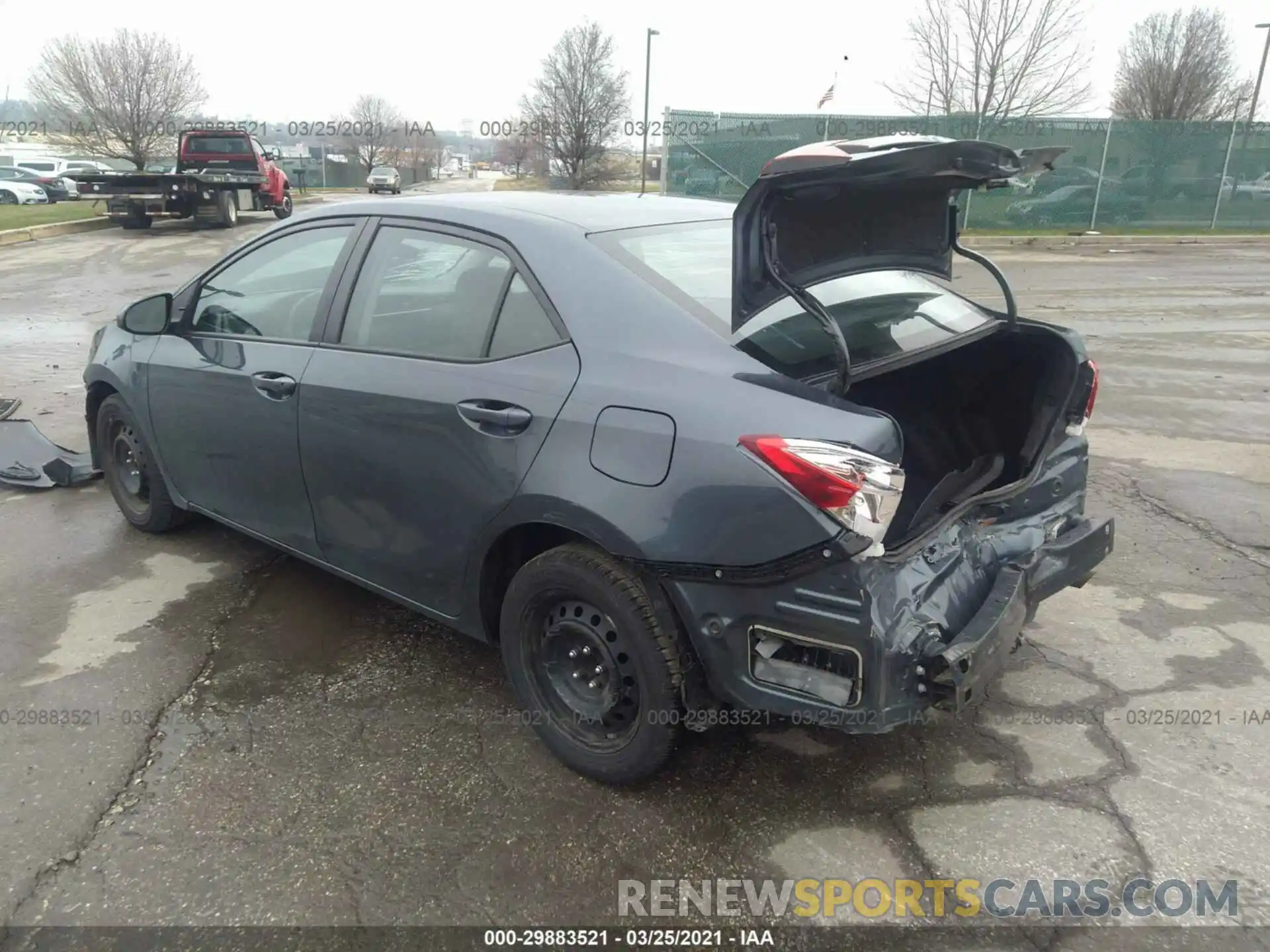 3 Photograph of a damaged car 2T1BURHE9KC190634 TOYOTA COROLLA 2019