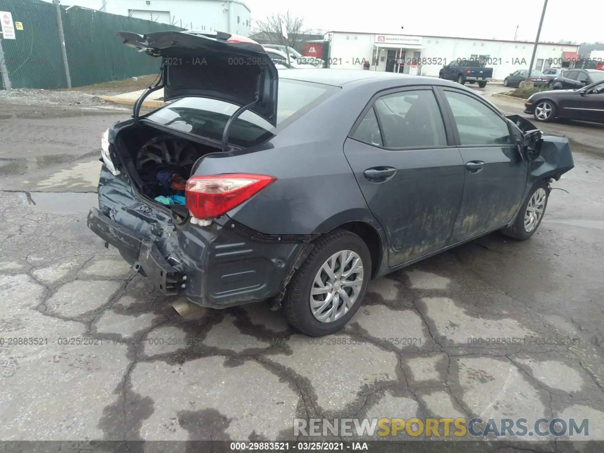 4 Photograph of a damaged car 2T1BURHE9KC190634 TOYOTA COROLLA 2019