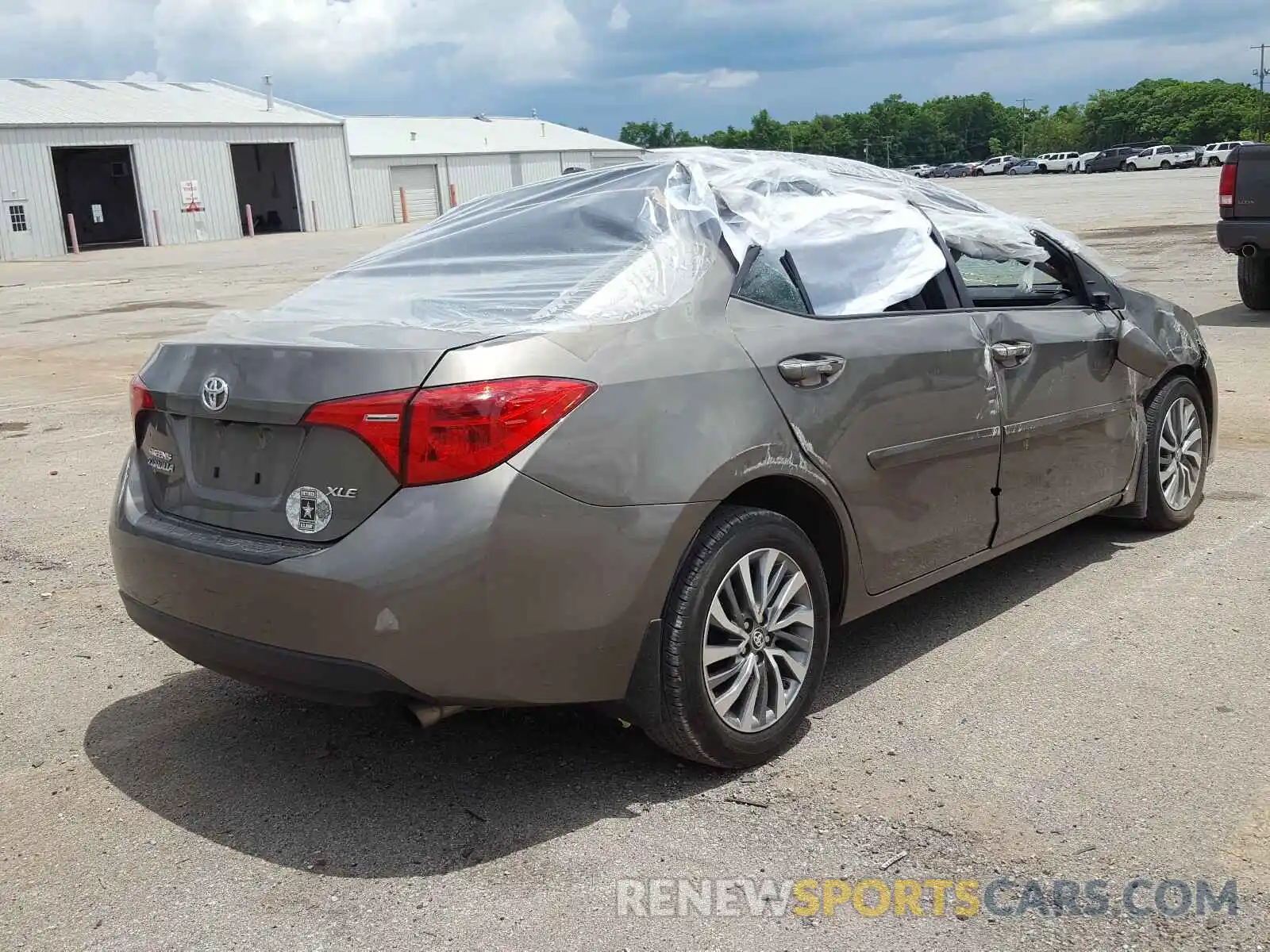 4 Photograph of a damaged car 2T1BURHE9KC190911 TOYOTA COROLLA 2019