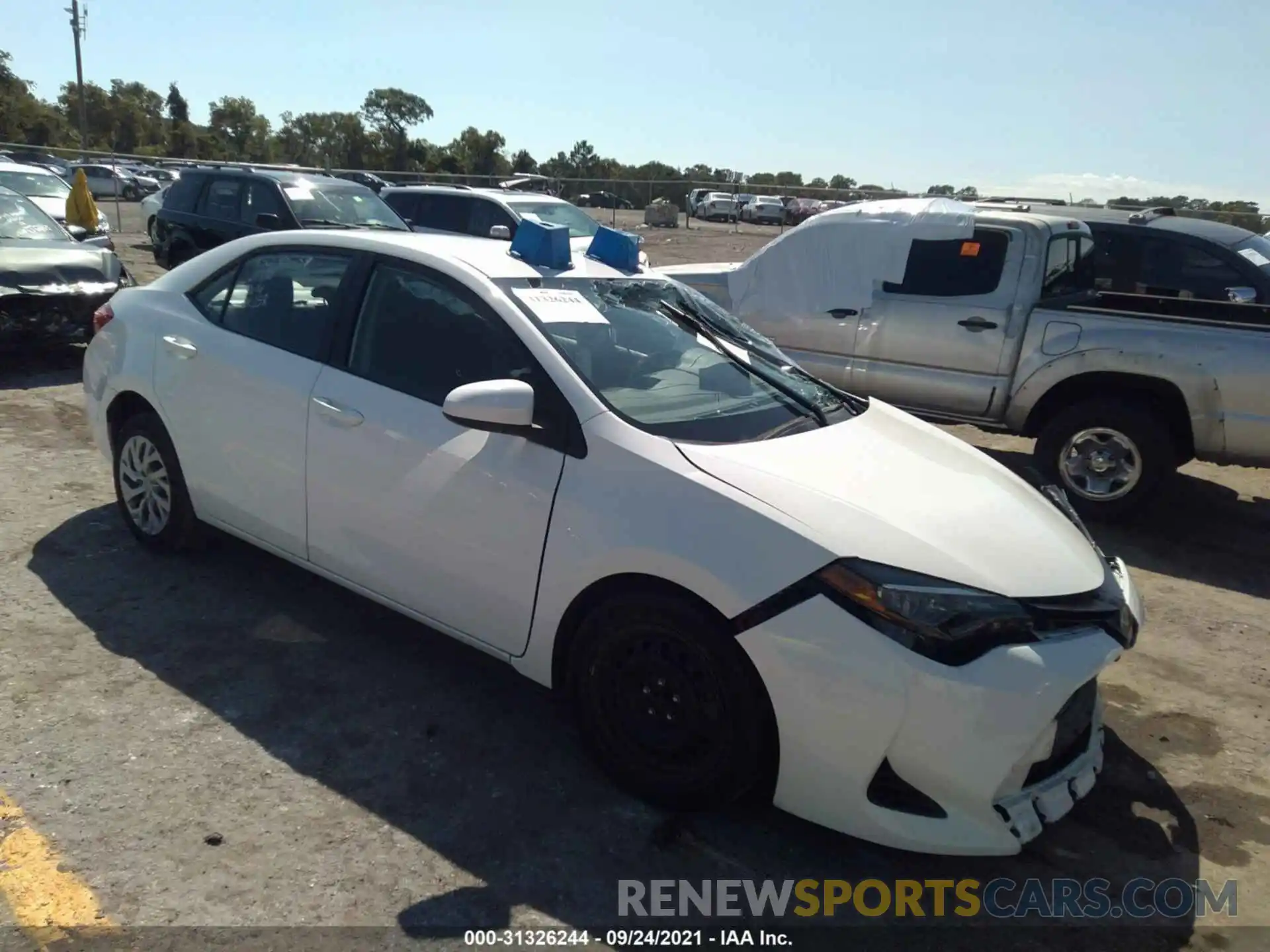 1 Photograph of a damaged car 2T1BURHE9KC191010 TOYOTA COROLLA 2019