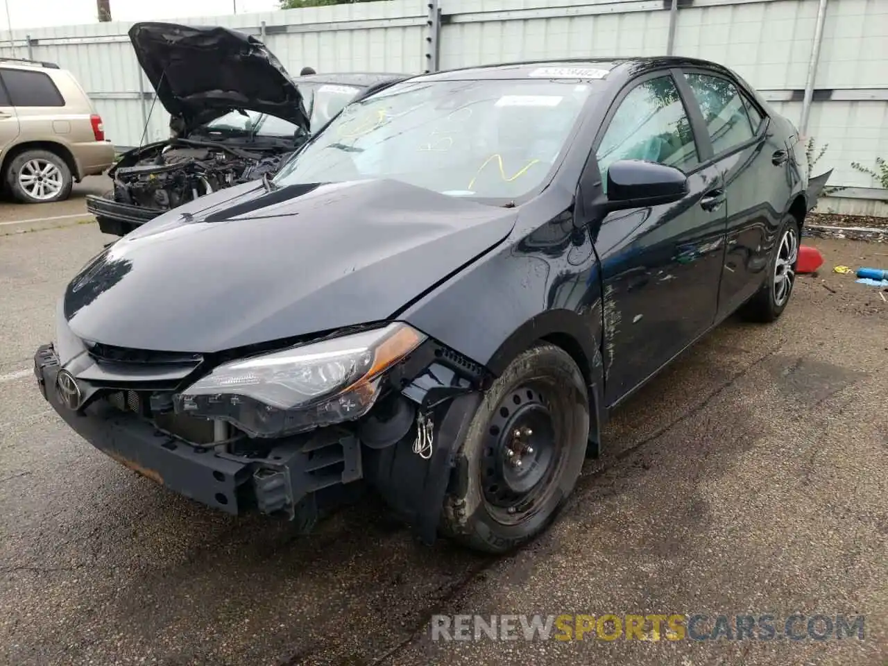 2 Photograph of a damaged car 2T1BURHE9KC192514 TOYOTA COROLLA 2019