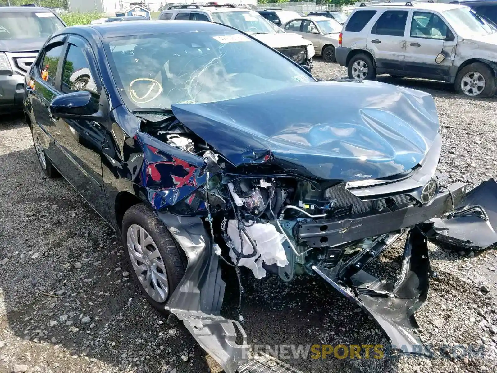 1 Photograph of a damaged car 2T1BURHE9KC192903 TOYOTA COROLLA 2019