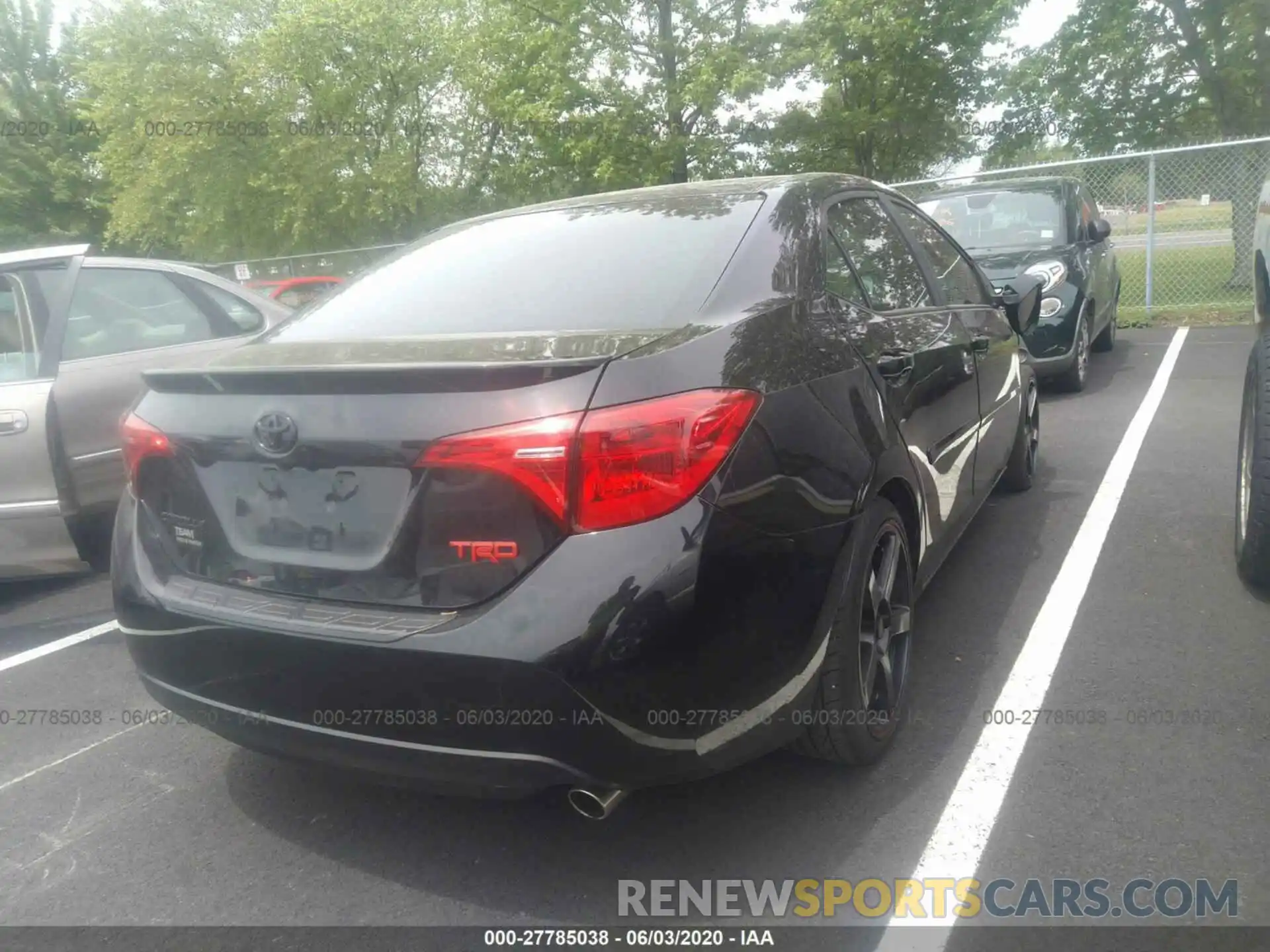 4 Photograph of a damaged car 2T1BURHE9KC193744 TOYOTA COROLLA 2019