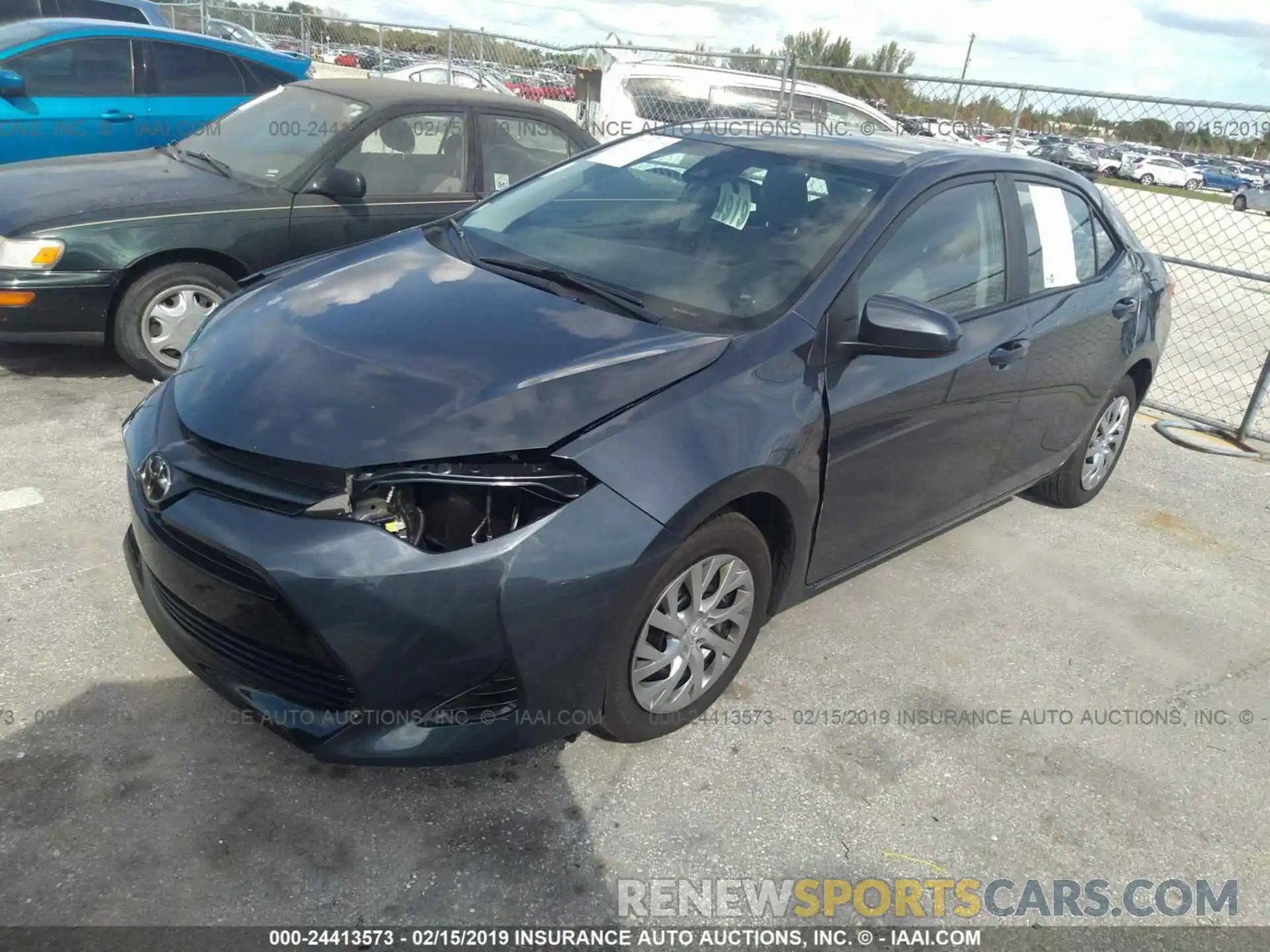 2 Photograph of a damaged car 2T1BURHE9KC198992 TOYOTA COROLLA 2019