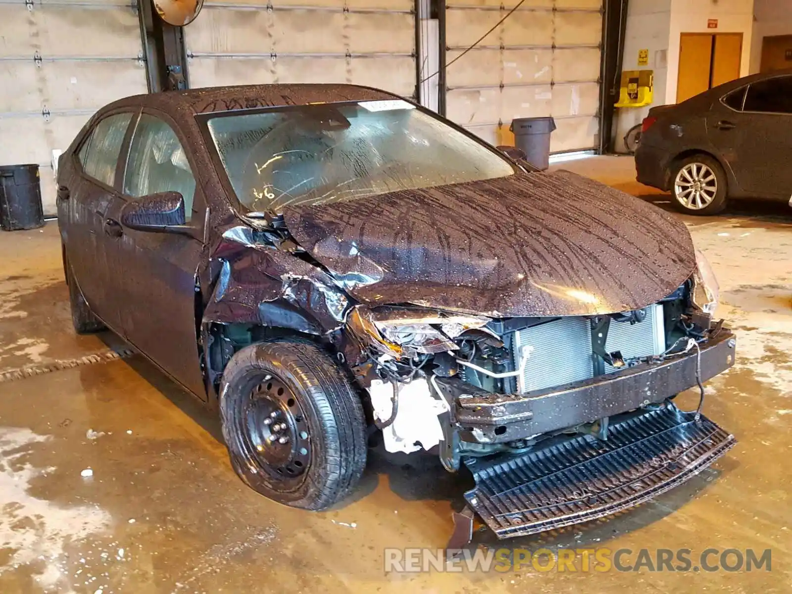 1 Photograph of a damaged car 2T1BURHE9KC199124 TOYOTA COROLLA 2019