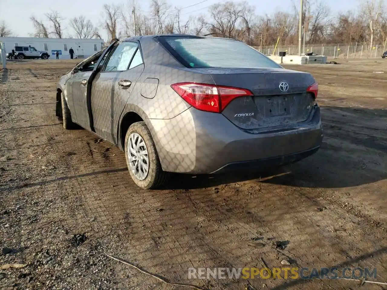 3 Photograph of a damaged car 2T1BURHE9KC199625 TOYOTA COROLLA 2019