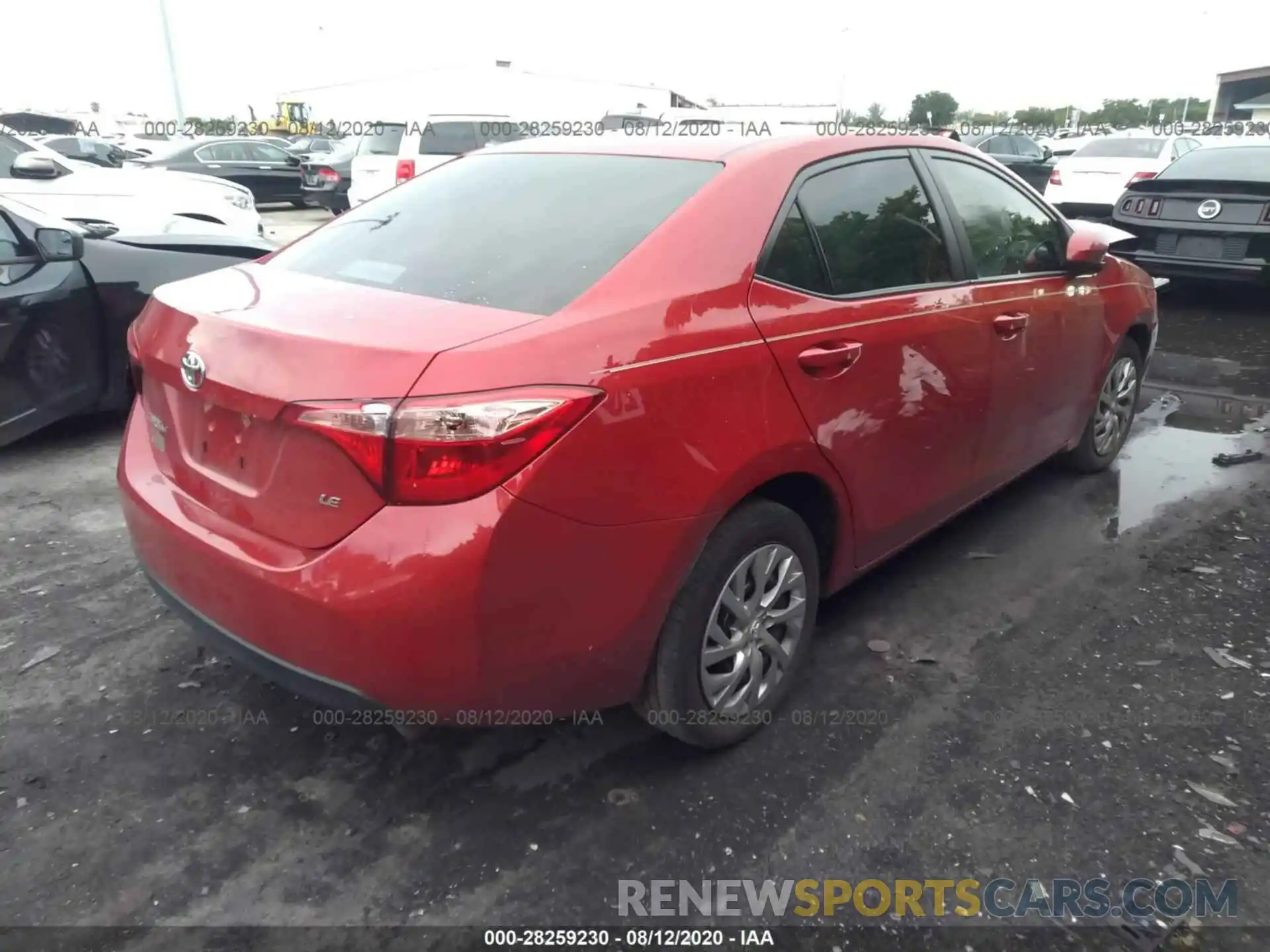 4 Photograph of a damaged car 2T1BURHE9KC199740 TOYOTA COROLLA 2019