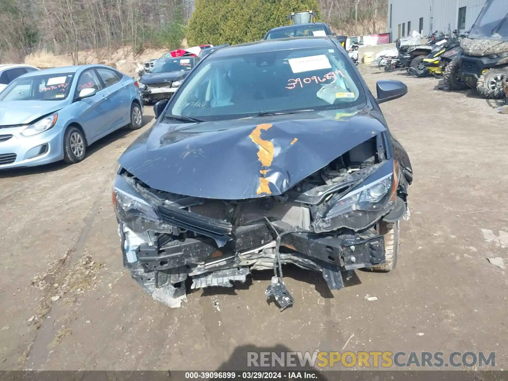 11 Photograph of a damaged car 2T1BURHE9KC200157 TOYOTA COROLLA 2019