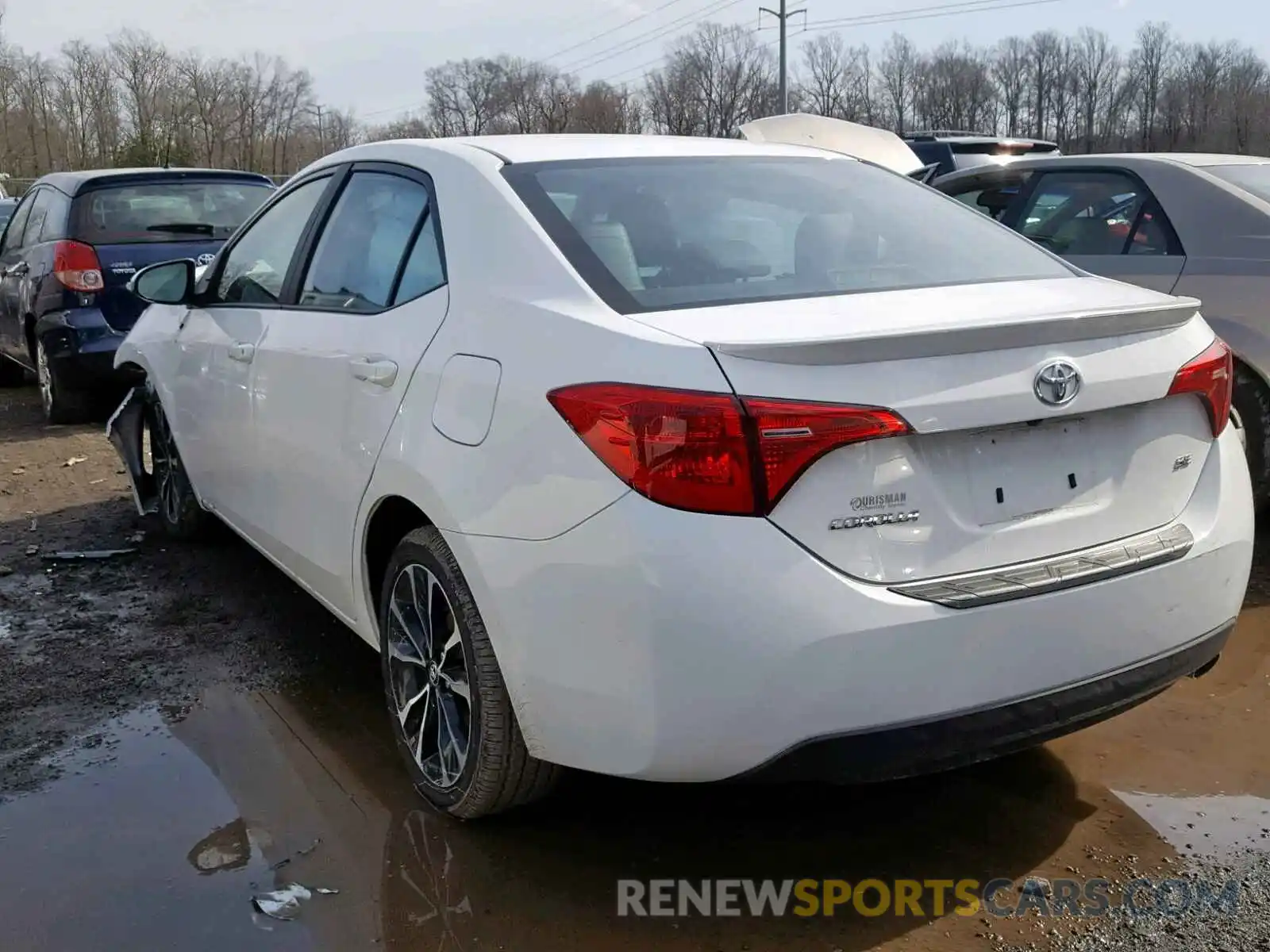 3 Photograph of a damaged car 2T1BURHE9KC200983 TOYOTA COROLLA 2019