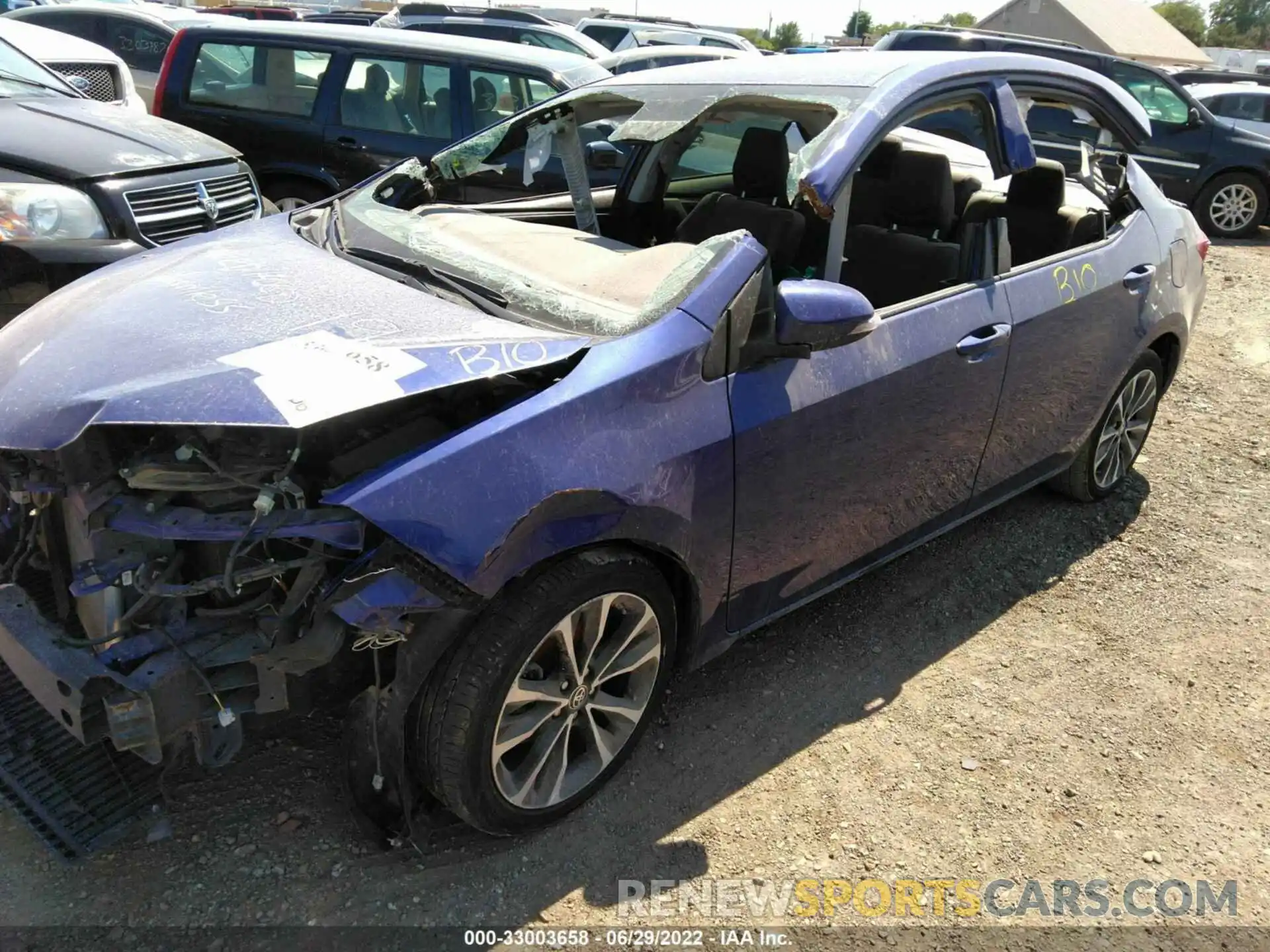 2 Photograph of a damaged car 2T1BURHE9KC201051 TOYOTA COROLLA 2019