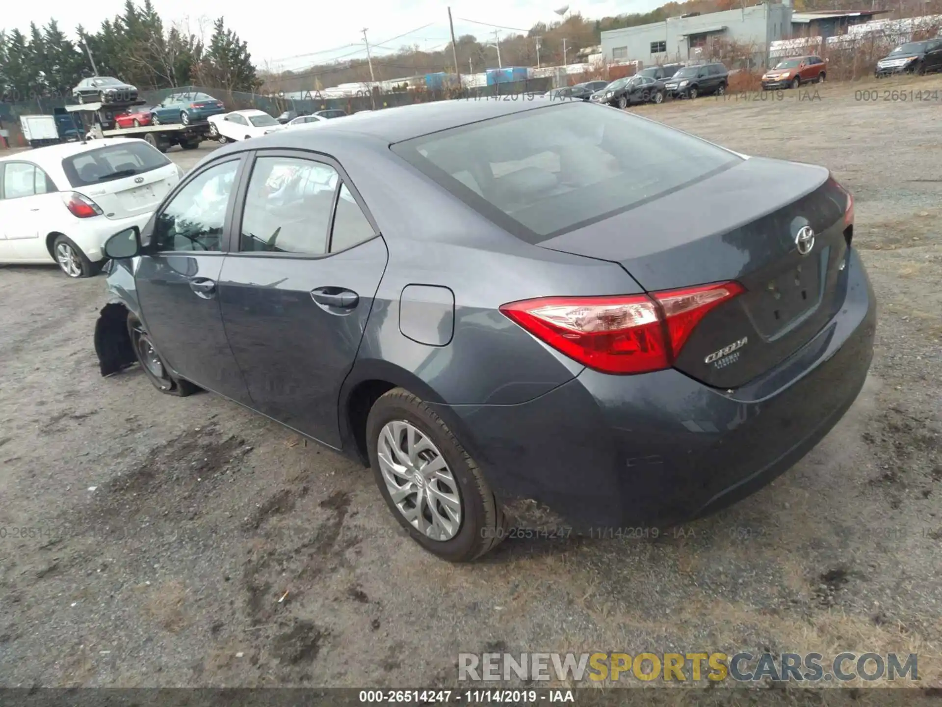 3 Photograph of a damaged car 2T1BURHE9KC201132 TOYOTA COROLLA 2019