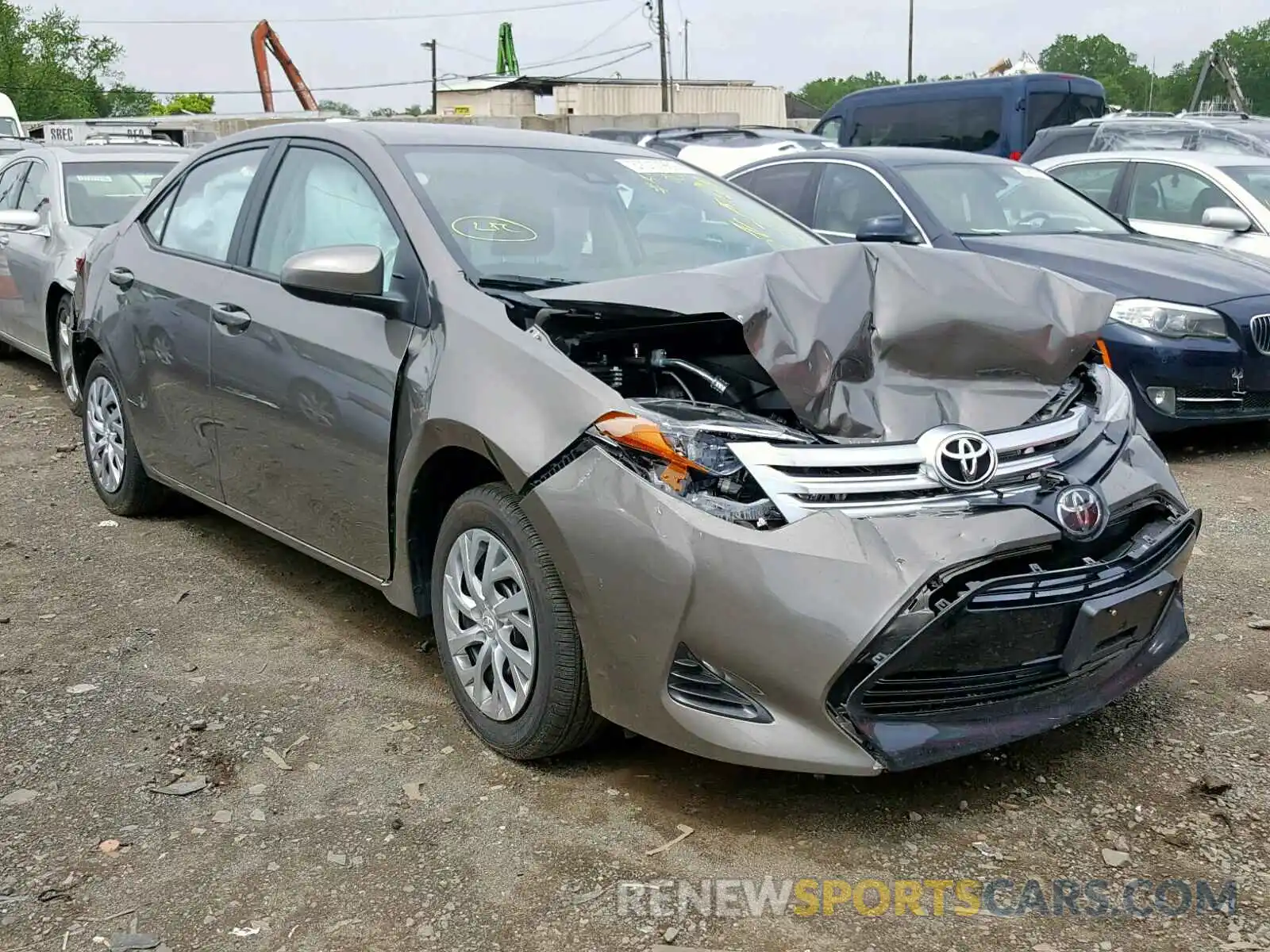 1 Photograph of a damaged car 2T1BURHE9KC201728 TOYOTA COROLLA 2019