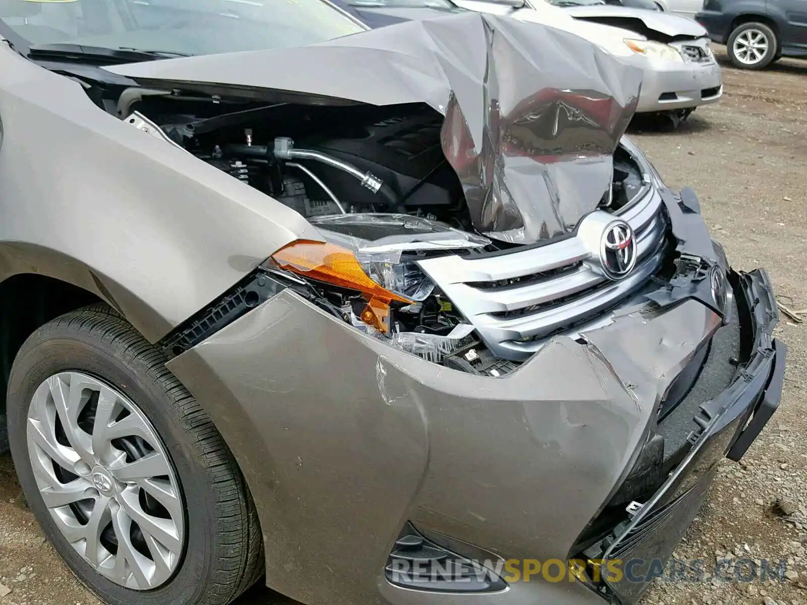 9 Photograph of a damaged car 2T1BURHE9KC201728 TOYOTA COROLLA 2019