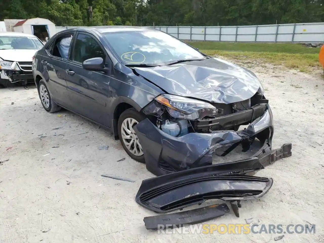 1 Photograph of a damaged car 2T1BURHE9KC202197 TOYOTA COROLLA 2019