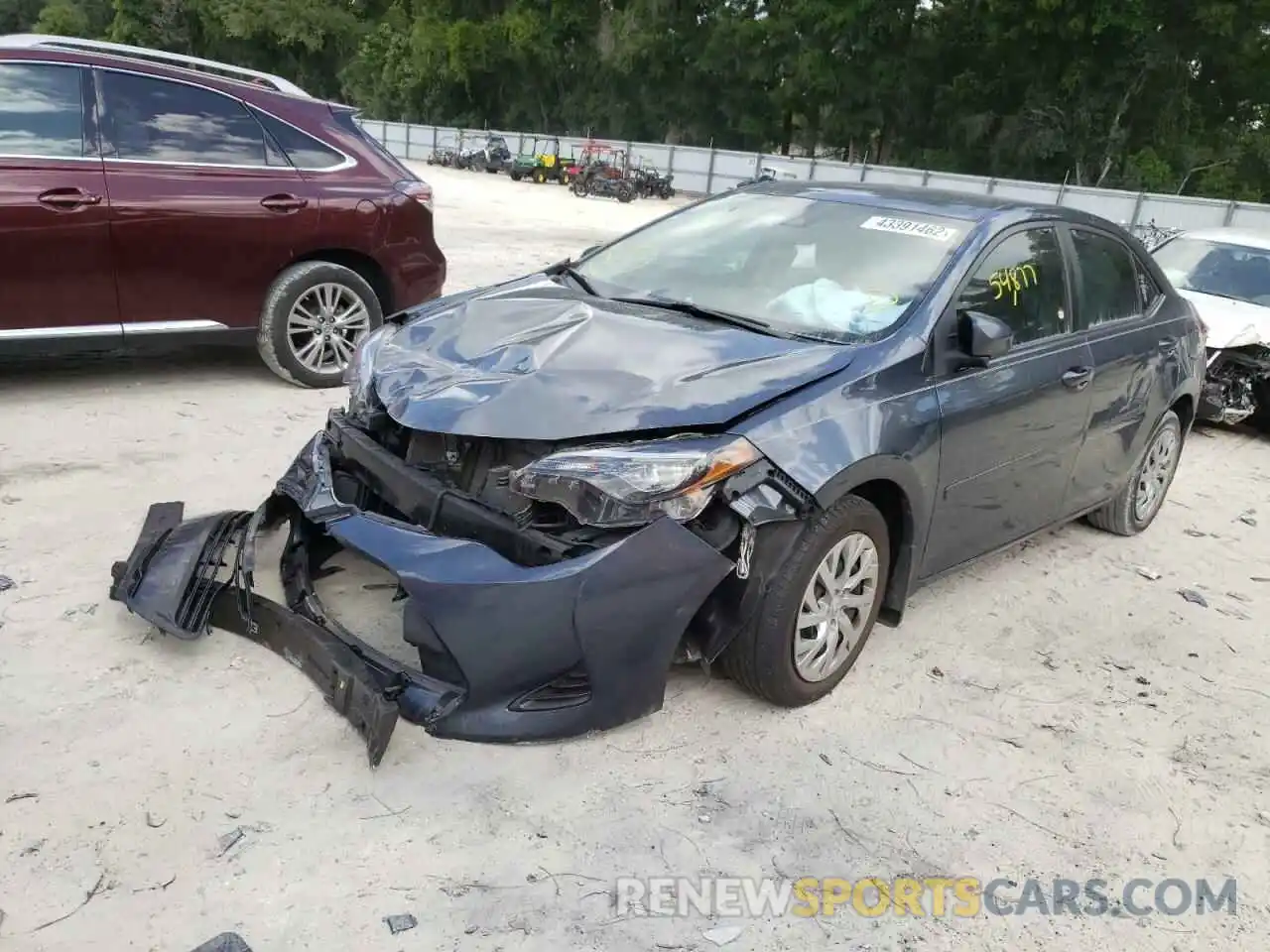 2 Photograph of a damaged car 2T1BURHE9KC202197 TOYOTA COROLLA 2019