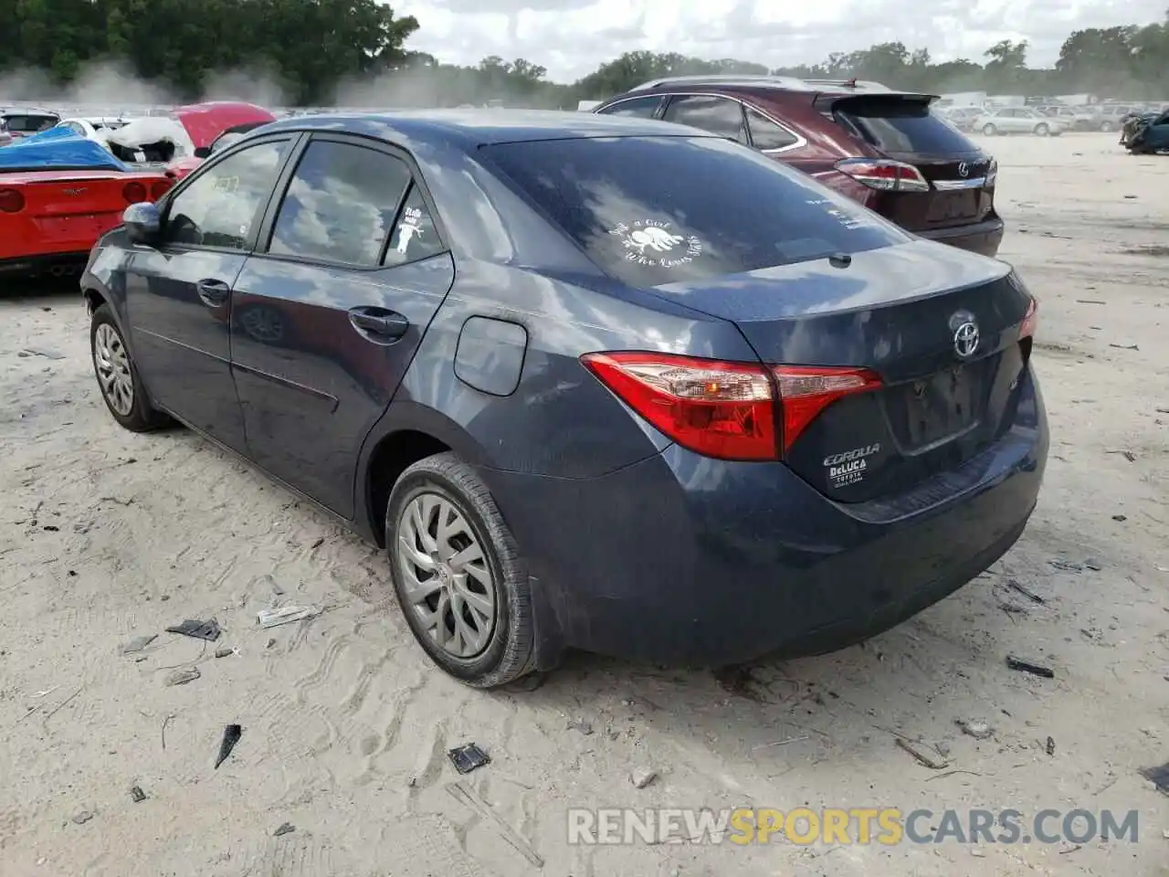 3 Photograph of a damaged car 2T1BURHE9KC202197 TOYOTA COROLLA 2019