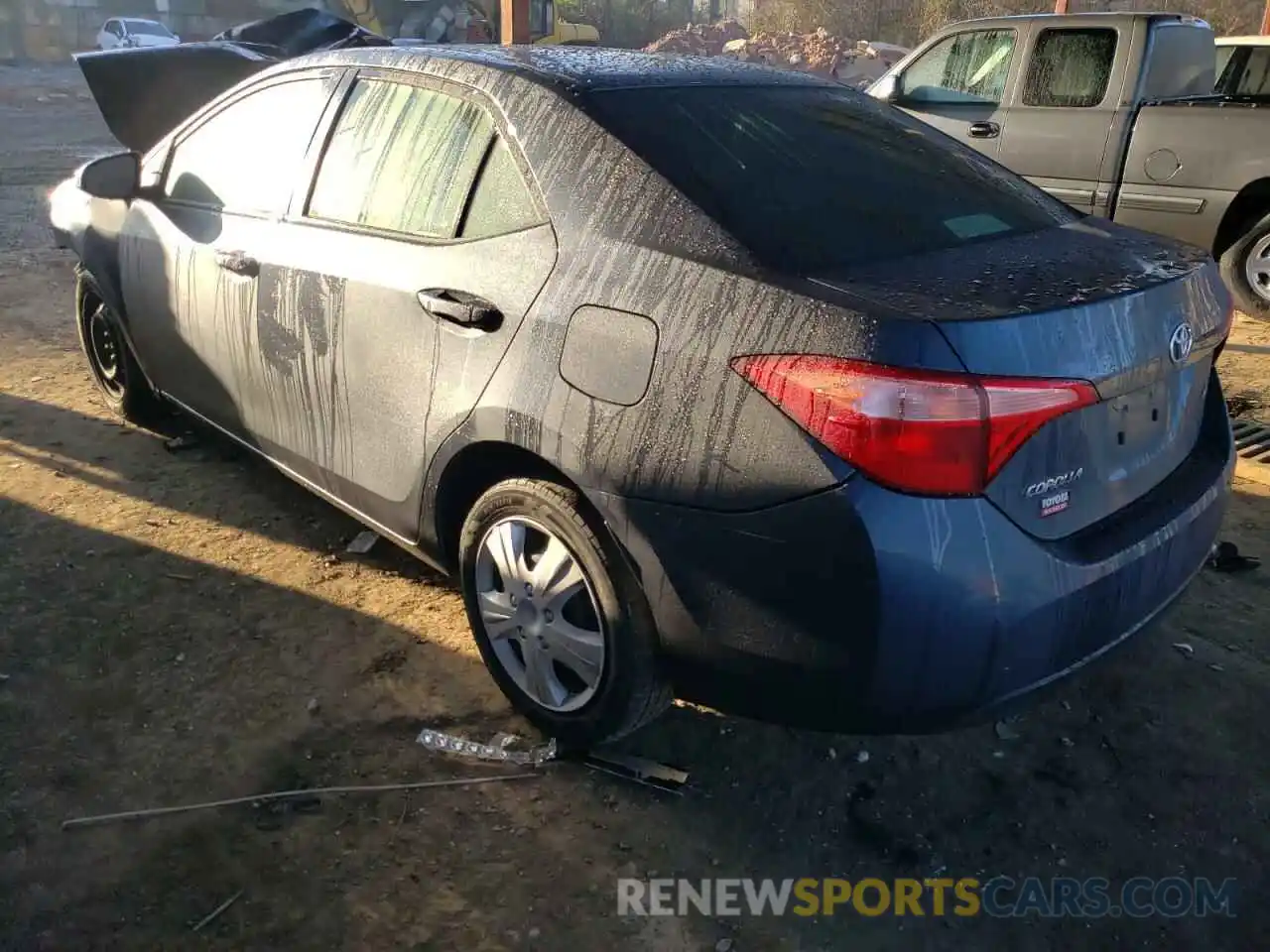 3 Photograph of a damaged car 2T1BURHE9KC202653 TOYOTA COROLLA 2019