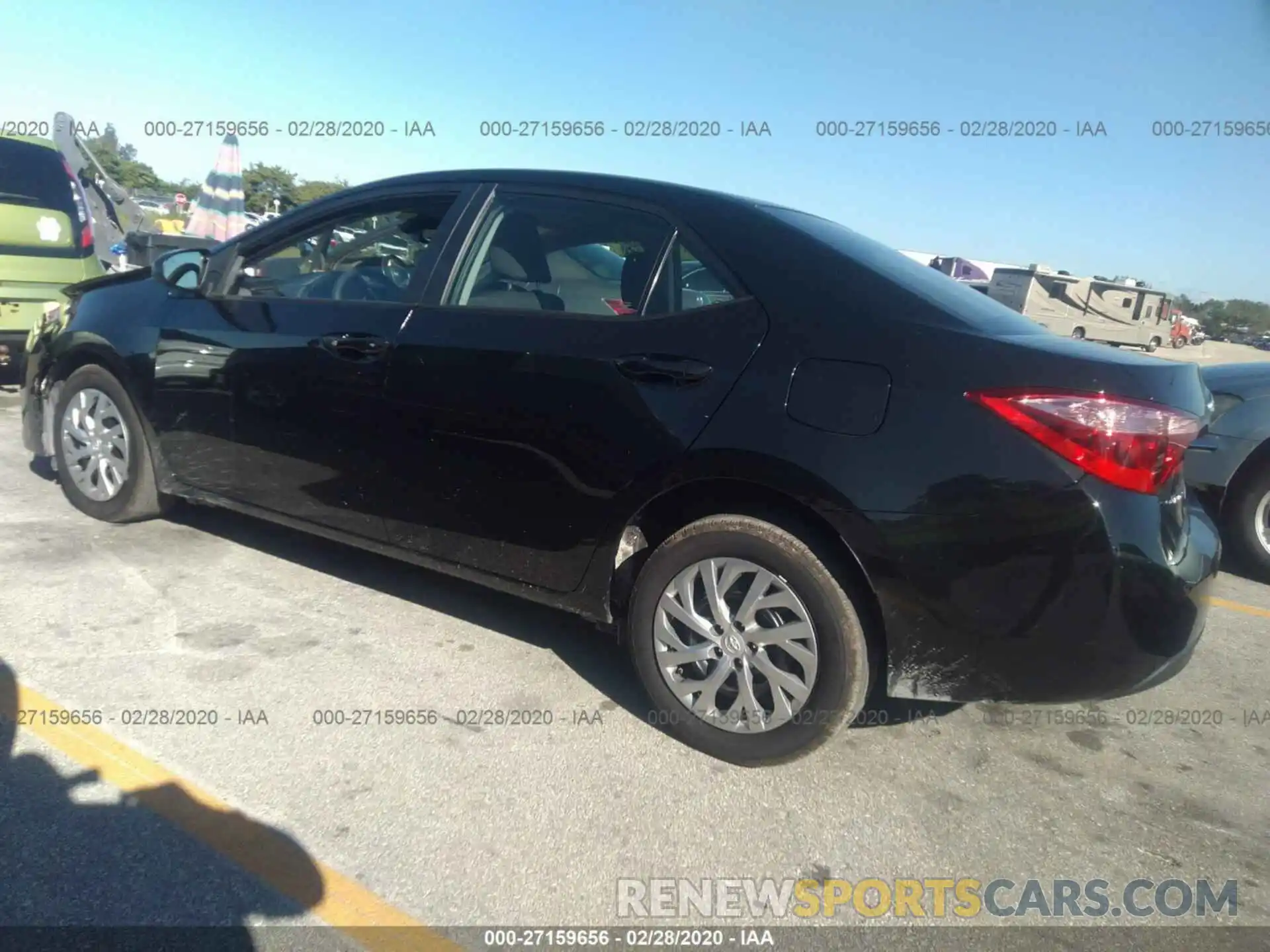 3 Photograph of a damaged car 2T1BURHE9KC202894 TOYOTA COROLLA 2019