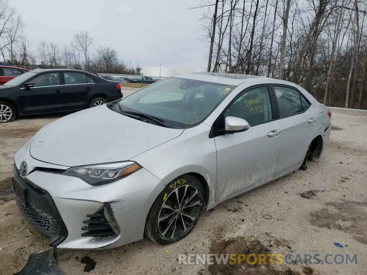 2 Photograph of a damaged car 2T1BURHE9KC204113 TOYOTA COROLLA 2019