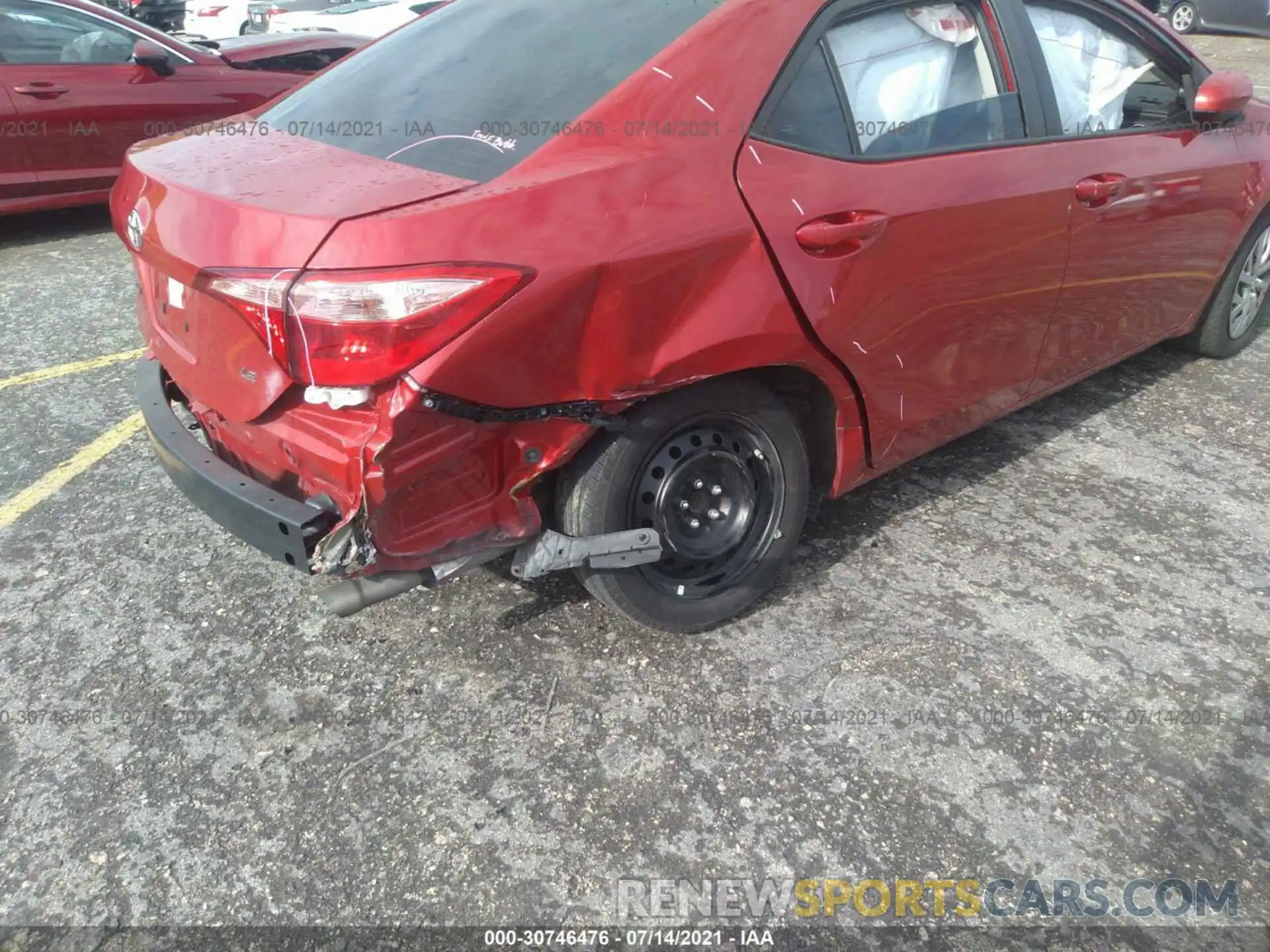 6 Photograph of a damaged car 2T1BURHE9KC204239 TOYOTA COROLLA 2019