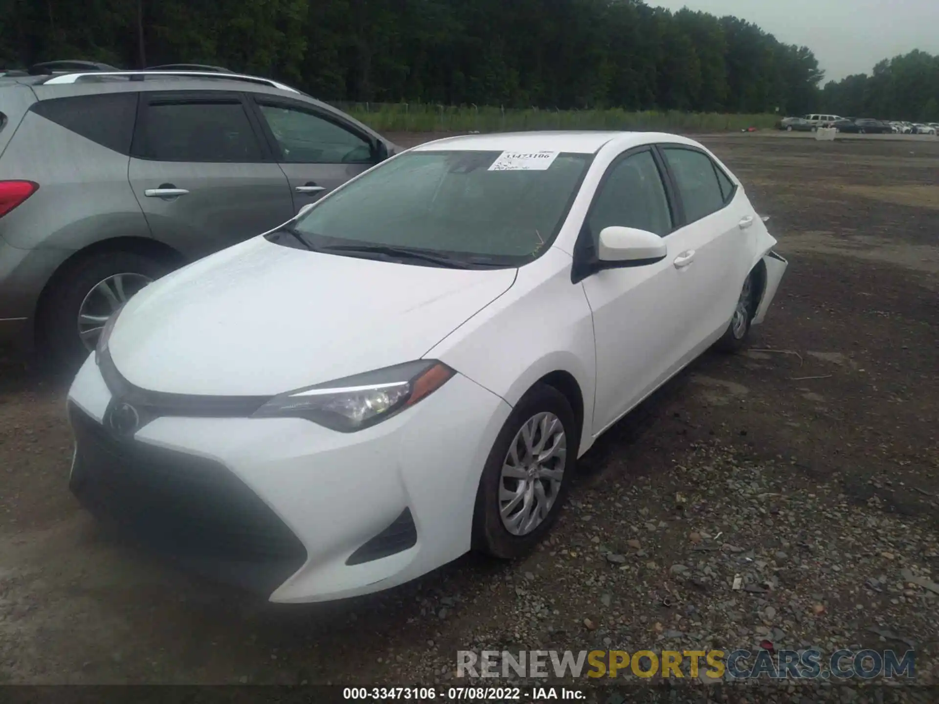 2 Photograph of a damaged car 2T1BURHE9KC204693 TOYOTA COROLLA 2019