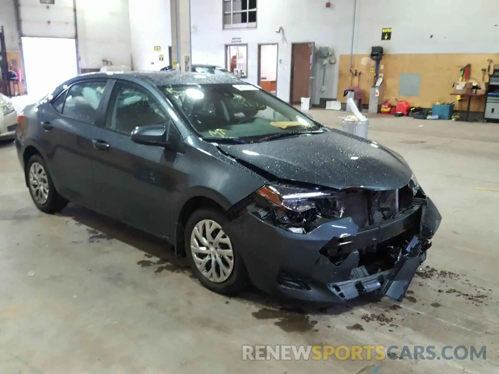 1 Photograph of a damaged car 2T1BURHE9KC204919 TOYOTA COROLLA 2019