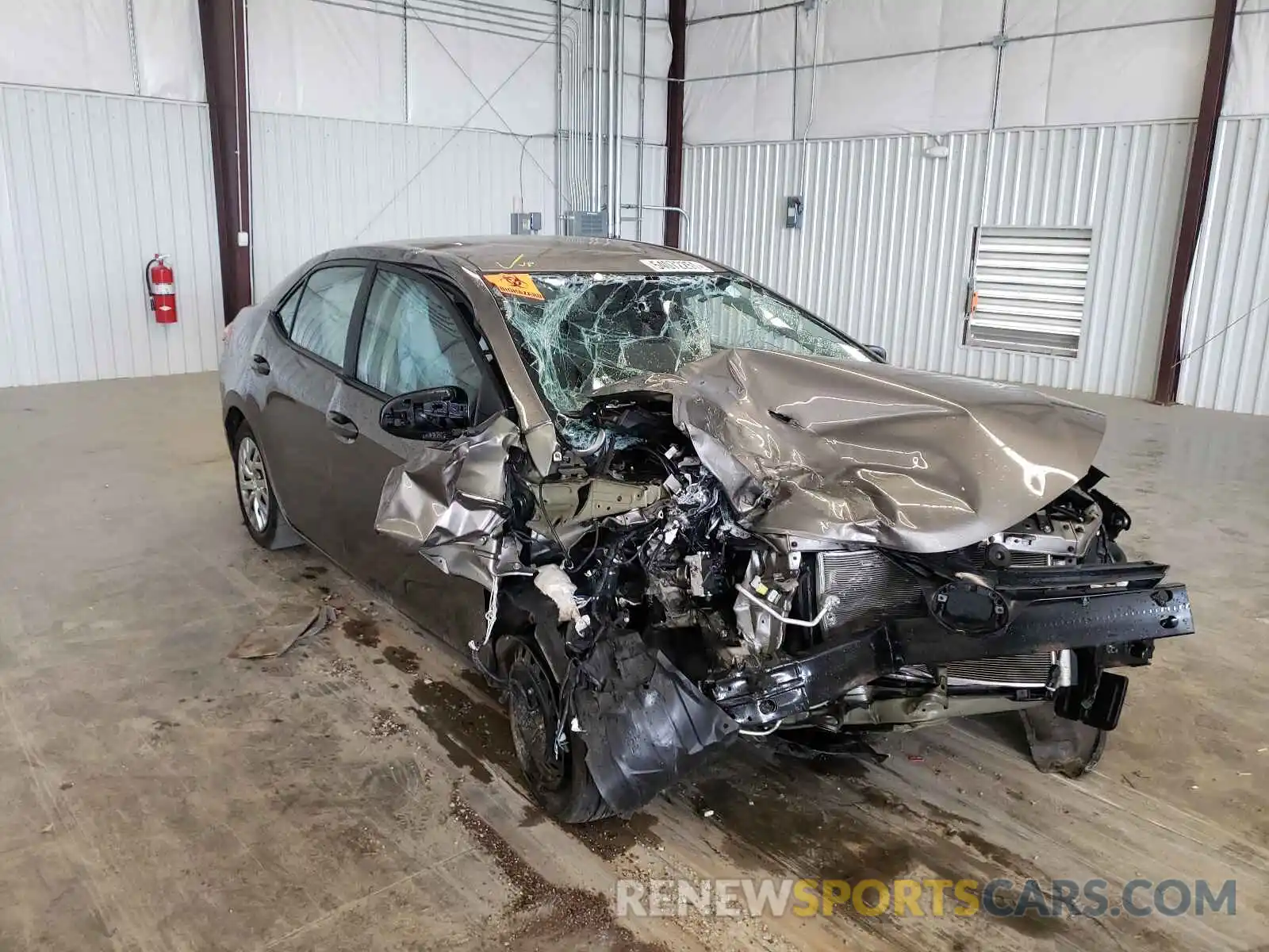 1 Photograph of a damaged car 2T1BURHE9KC206198 TOYOTA COROLLA 2019