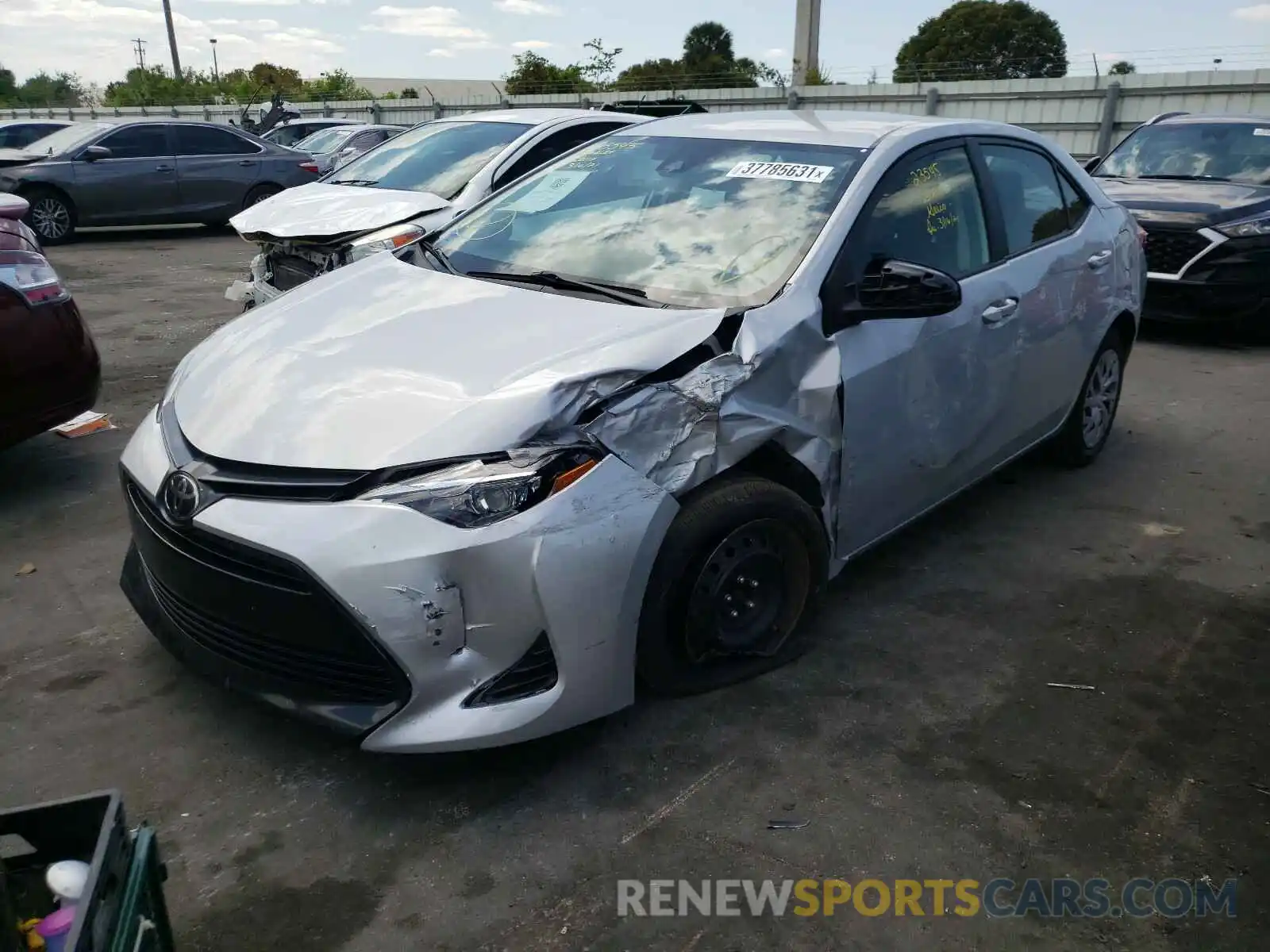 2 Photograph of a damaged car 2T1BURHE9KC206539 TOYOTA COROLLA 2019