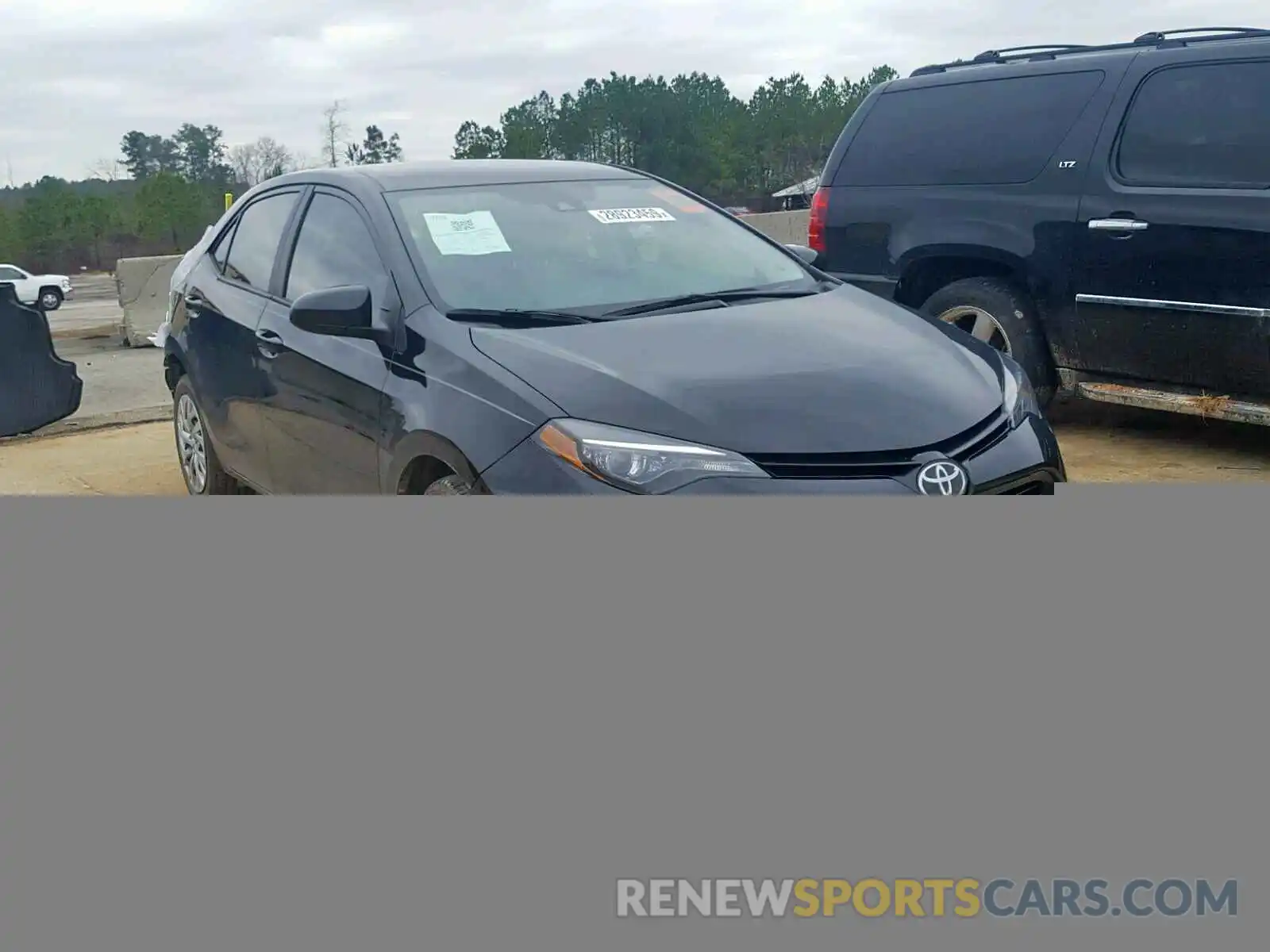 1 Photograph of a damaged car 2T1BURHE9KC207044 TOYOTA COROLLA 2019