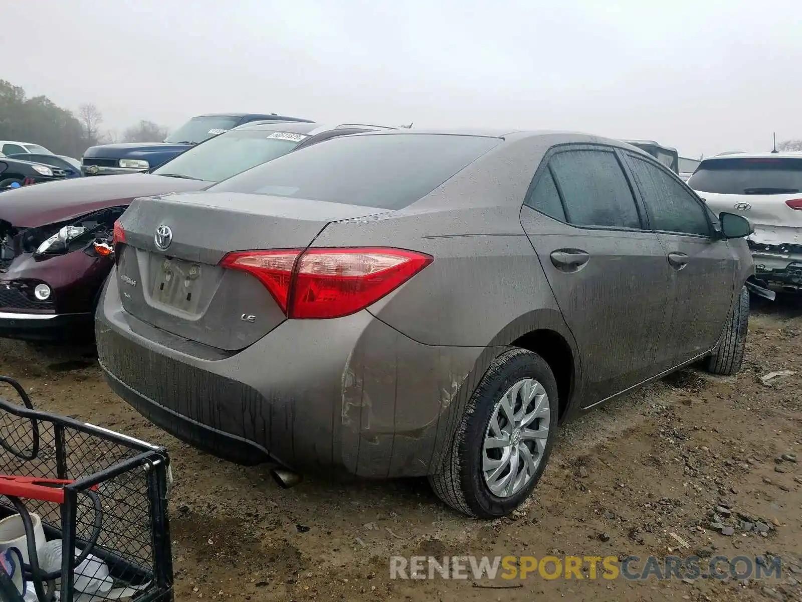 4 Photograph of a damaged car 2T1BURHE9KC207738 TOYOTA COROLLA 2019