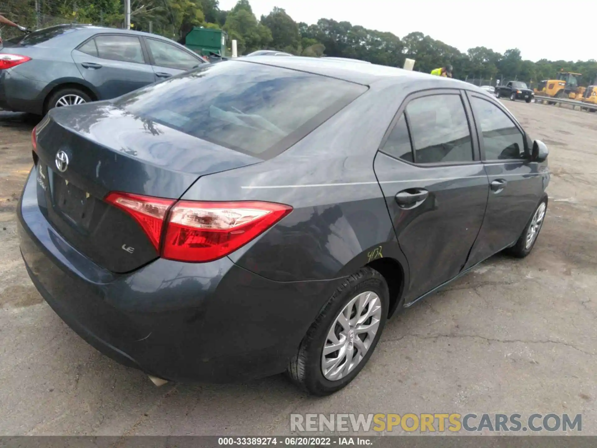 4 Photograph of a damaged car 2T1BURHE9KC208534 TOYOTA COROLLA 2019