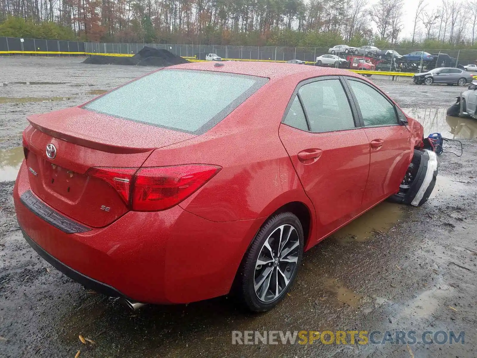 4 Photograph of a damaged car 2T1BURHE9KC210235 TOYOTA COROLLA 2019