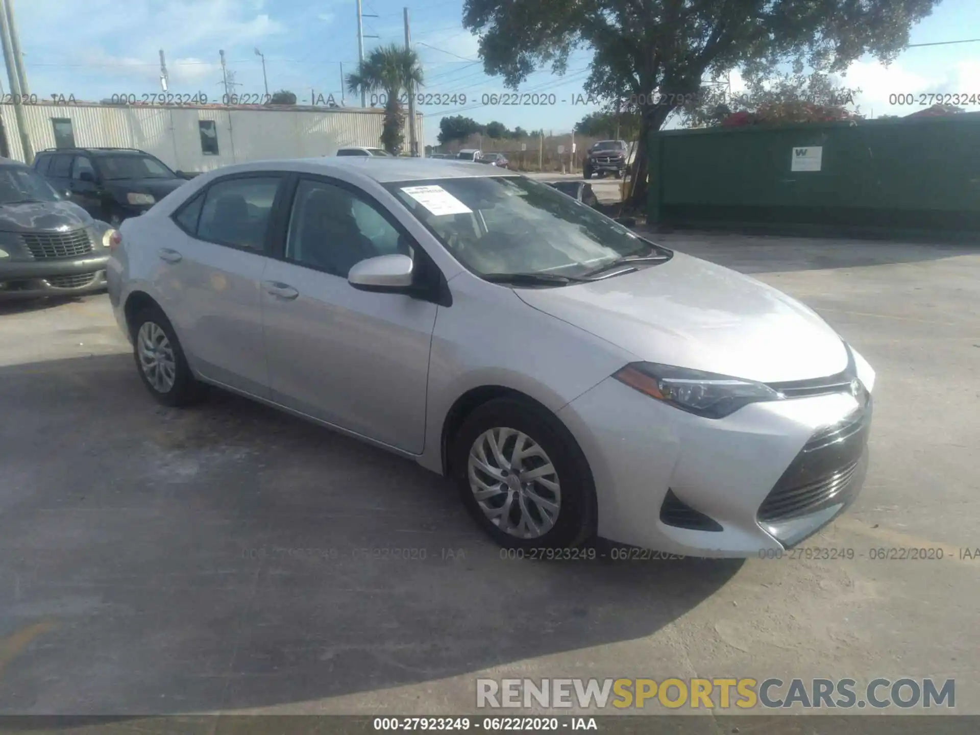 1 Photograph of a damaged car 2T1BURHE9KC210512 TOYOTA COROLLA 2019