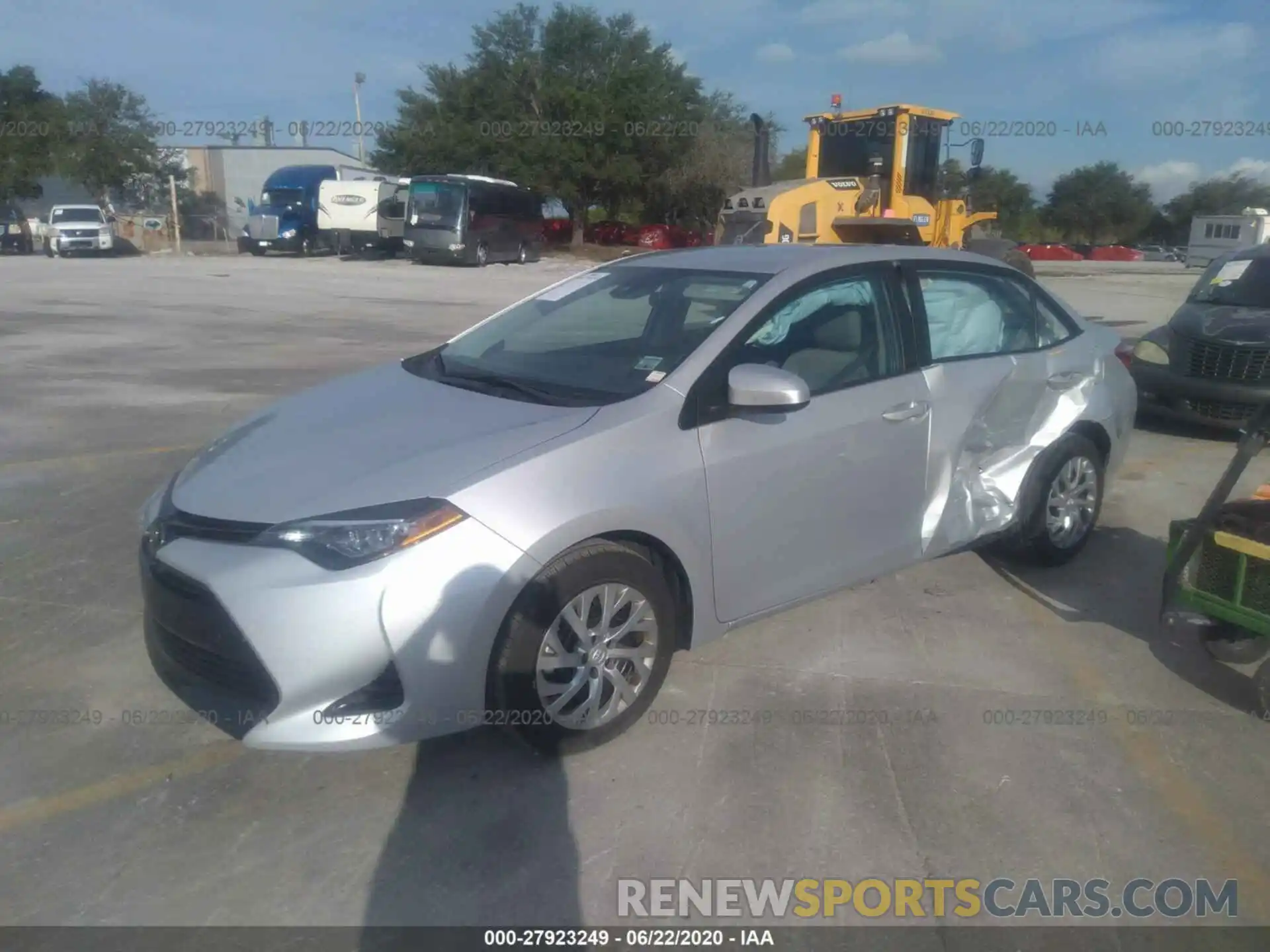 2 Photograph of a damaged car 2T1BURHE9KC210512 TOYOTA COROLLA 2019